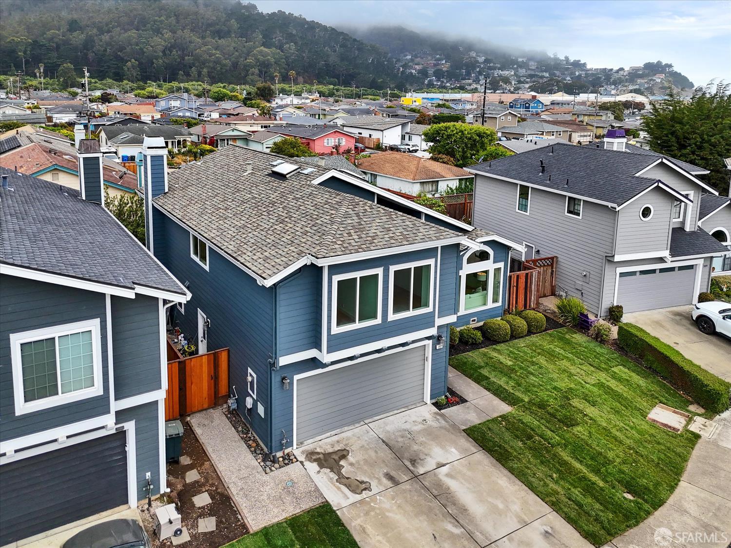 Detail Gallery Image 64 of 72 For 207 Marvilla Cir, Pacifica,  CA 94044 - 4 Beds | 3 Baths