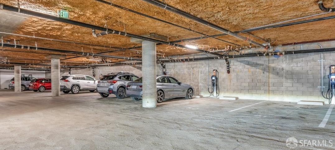 Detail Gallery Image 9 of 44 For 555 10th St #102,  Oakland,  CA 94607 - 2 Beds | 2 Baths