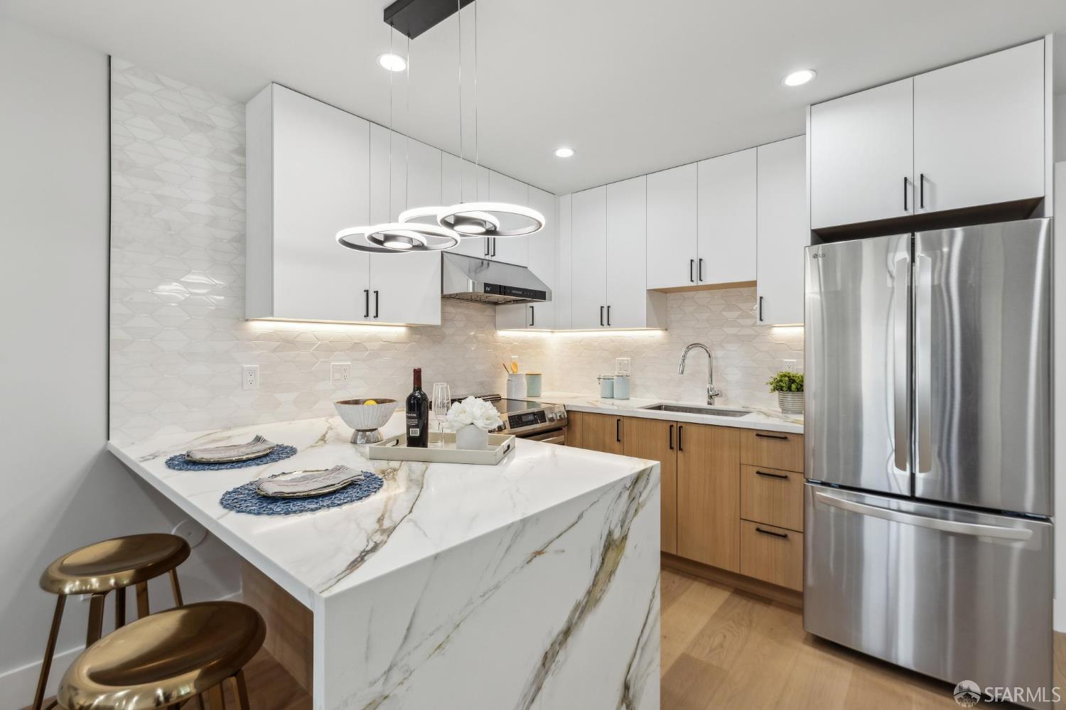 Detail Gallery Image 56 of 86 For 2055 42nd Ave, San Francisco,  CA 94116 - 3 Beds | 4 Baths