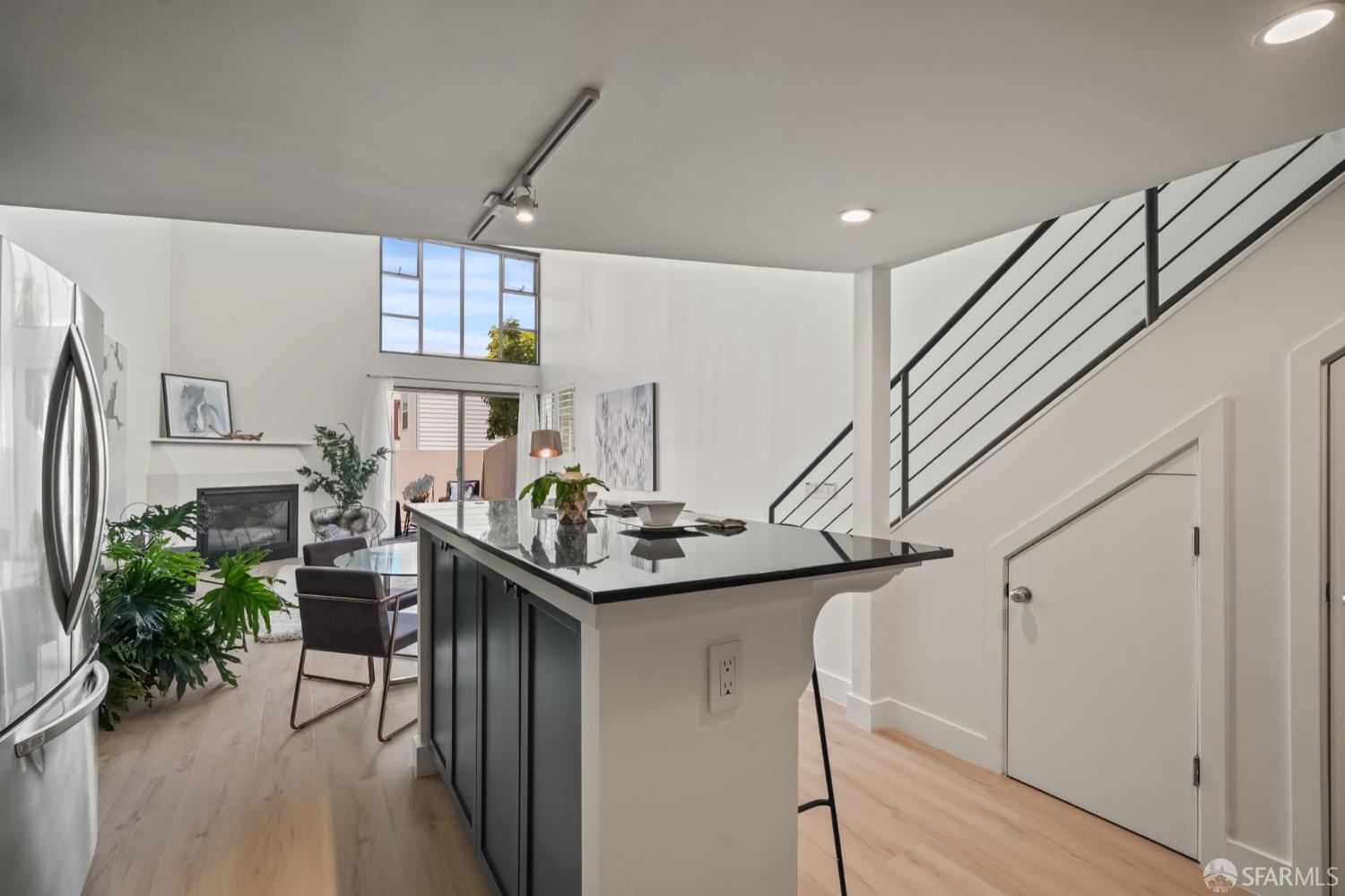 Detail Gallery Image 13 of 33 For 39 Boardman Pl #105,  San Francisco,  CA 94103 - 2 Beds | 2 Baths