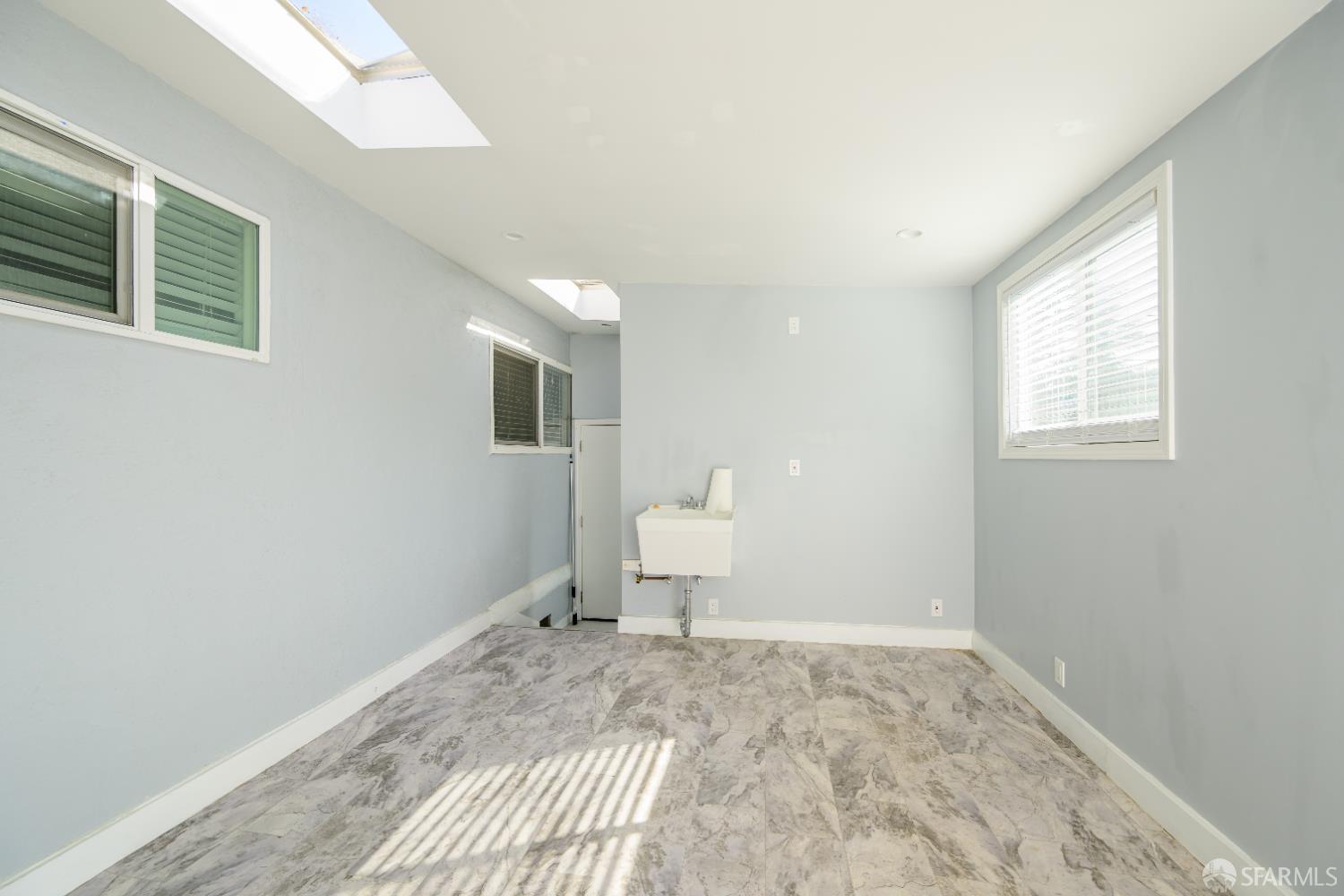 Detail Gallery Image 58 of 99 For 19652 Stanton Ave, Castro Valley,  CA 94546 - 6 Beds | 4 Baths