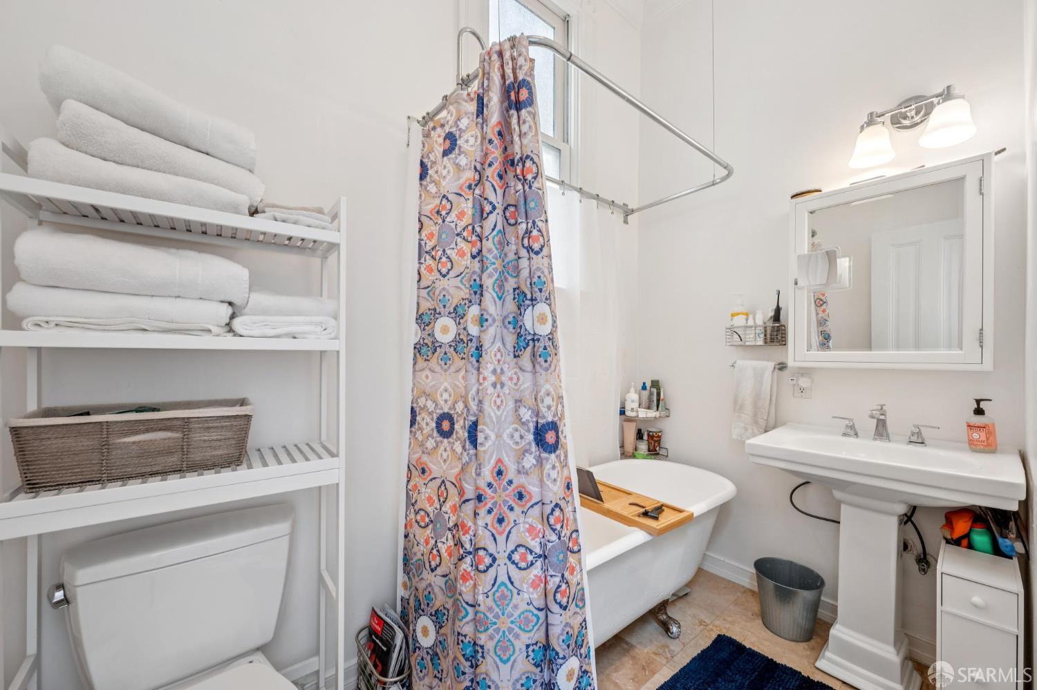 Detail Gallery Image 23 of 38 For 2922 Pine St, San Francisco,  CA 94115 - 2 Beds | 2 Baths