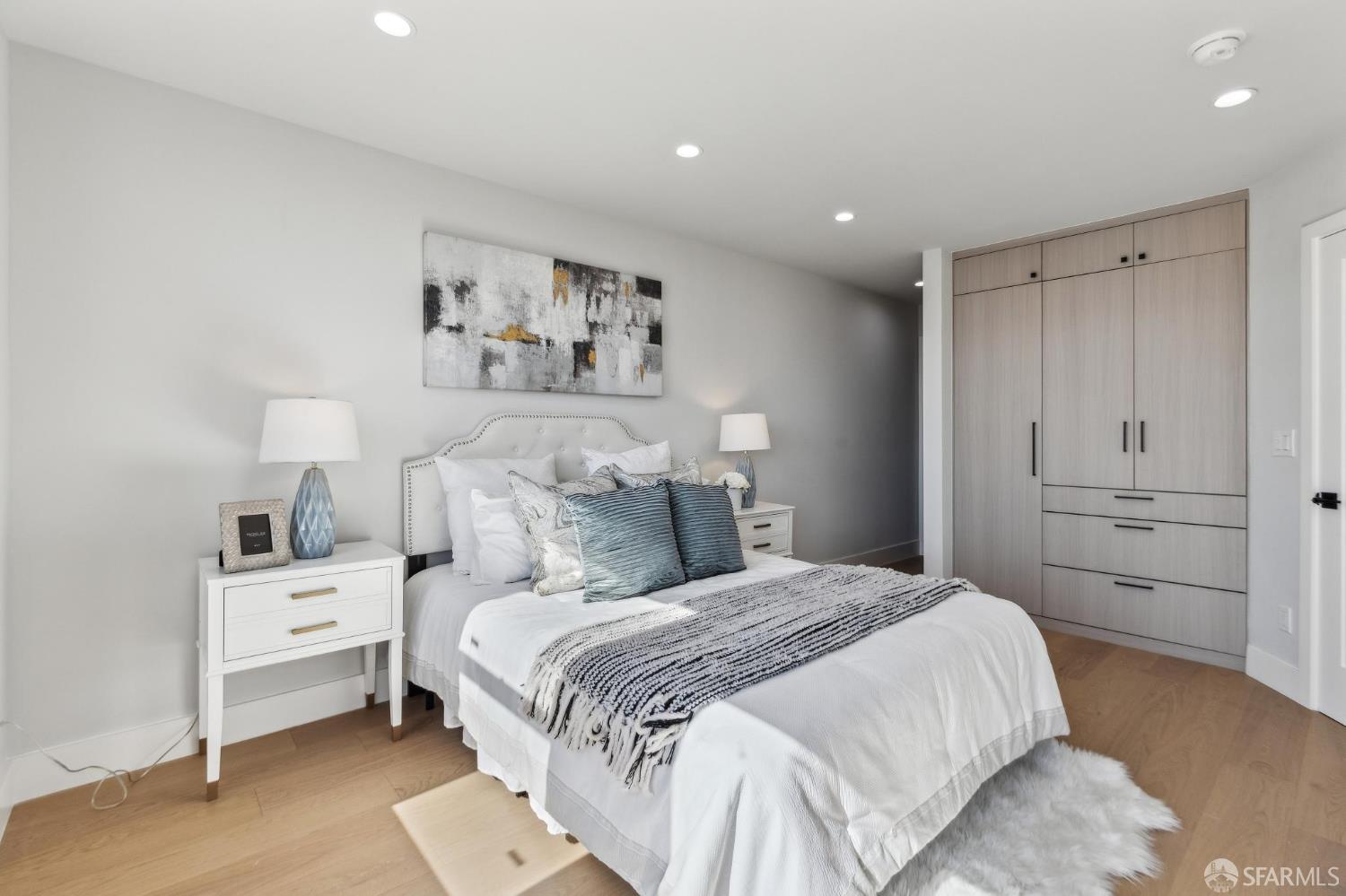 Detail Gallery Image 39 of 86 For 2055 42nd Ave, San Francisco,  CA 94116 - 3 Beds | 4 Baths