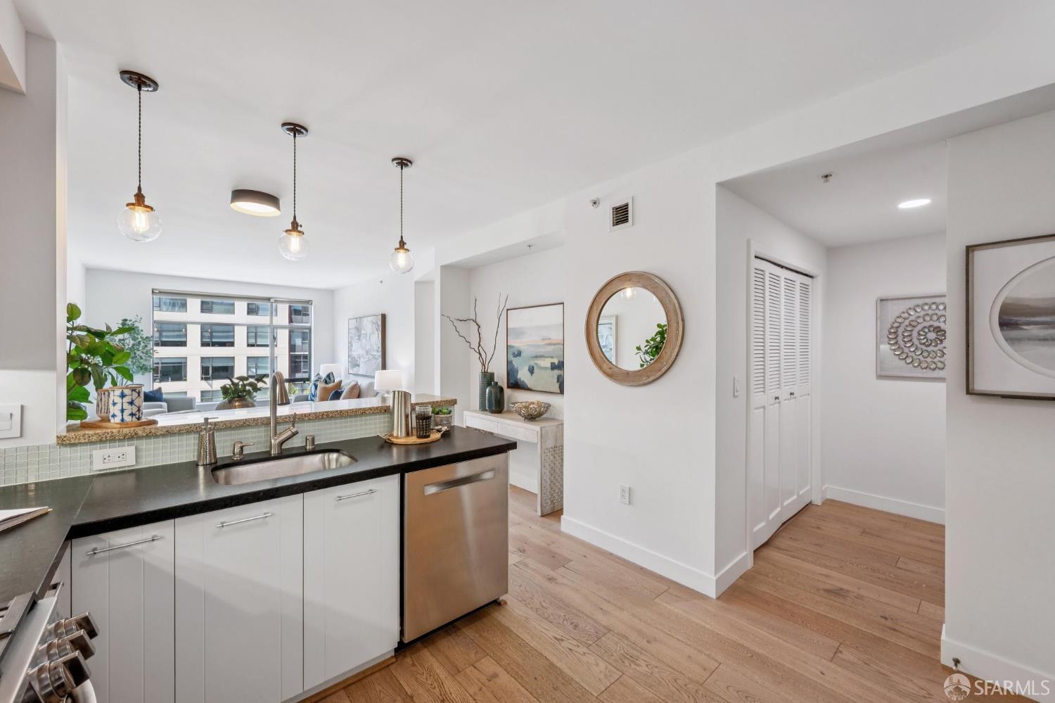Detail Gallery Image 12 of 53 For 170 King St #1006,  San Francisco,  CA 94107 - 2 Beds | 2 Baths