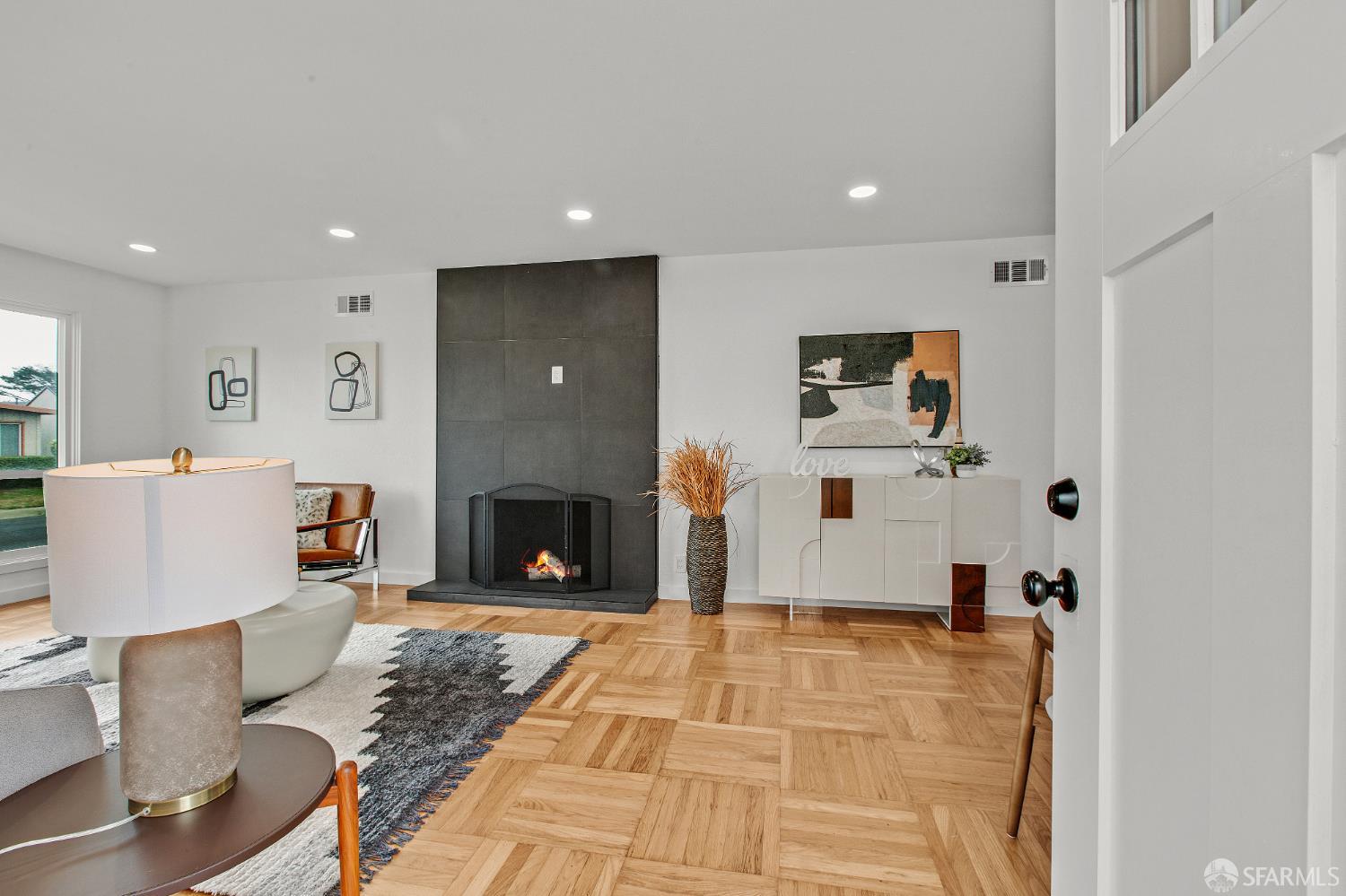 Detail Gallery Image 16 of 33 For 548 Skyline Dr, Daly City,  CA 94015 - 3 Beds | 2 Baths