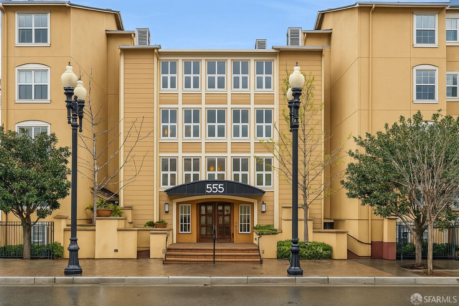 Detail Gallery Image 37 of 44 For 555 10th St #102,  Oakland,  CA 94607 - 2 Beds | 2 Baths