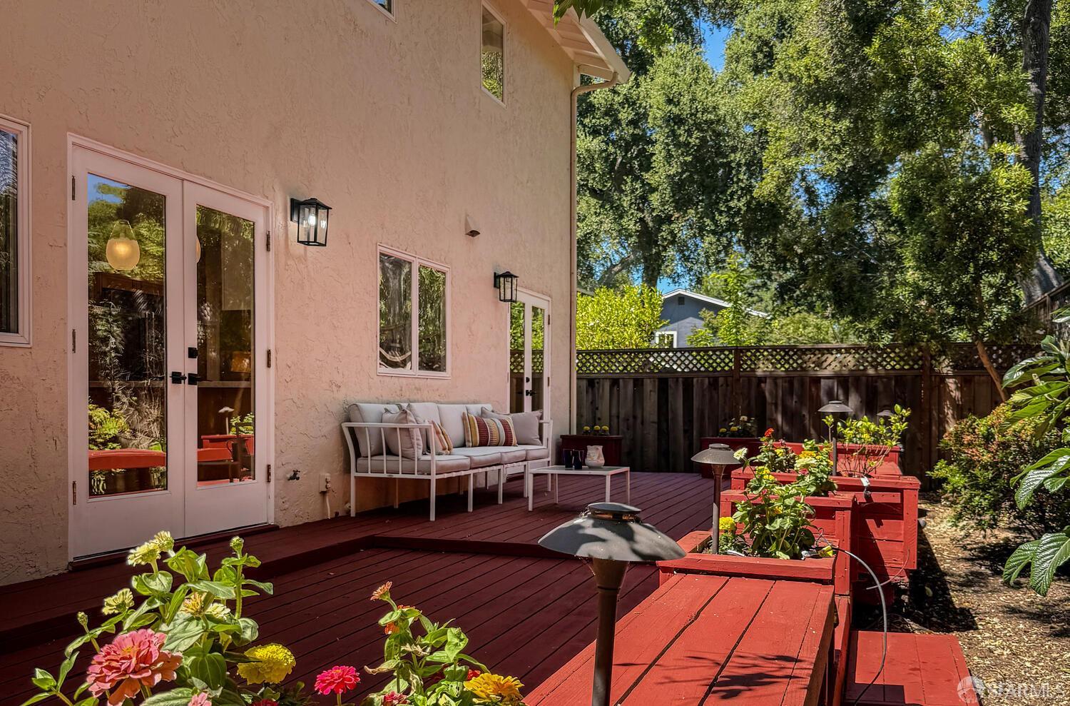 Detail Gallery Image 31 of 36 For 454 9th Ave, Menlo Park,  CA 94025 - 4 Beds | 2/1 Baths