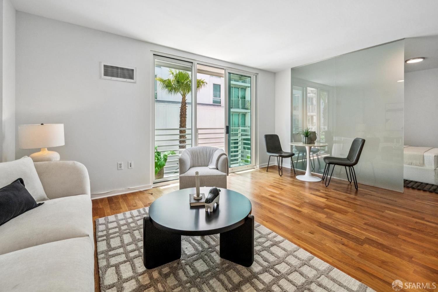 Detail Gallery Image 5 of 43 For 555 4th St #636,  San Francisco,  CA 94107 - 1 Beds | 1 Baths