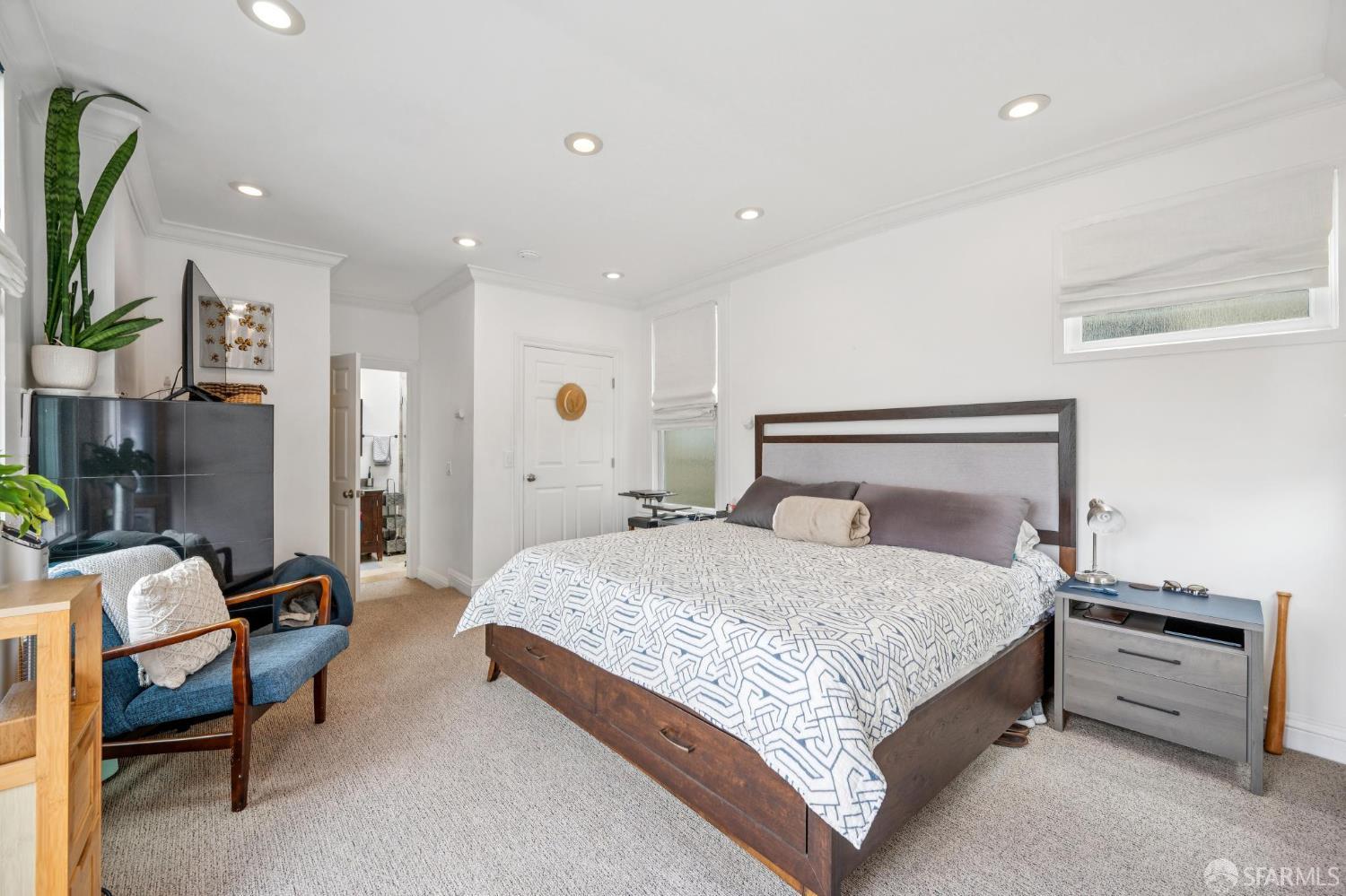 Detail Gallery Image 28 of 38 For 2922 Pine St, San Francisco,  CA 94115 - 2 Beds | 2 Baths