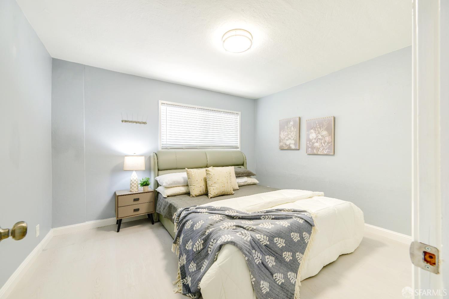Detail Gallery Image 22 of 99 For 19652 Stanton Ave, Castro Valley,  CA 94546 - 6 Beds | 4 Baths