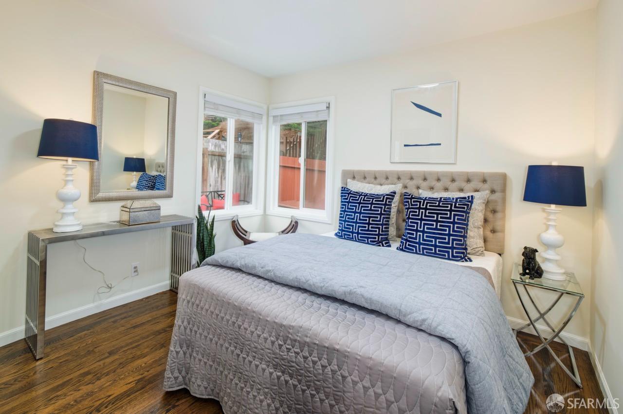 Detail Gallery Image 11 of 17 For 636 Edgemar Ave, Pacifica,  CA 94044 - 3 Beds | 1/1 Baths