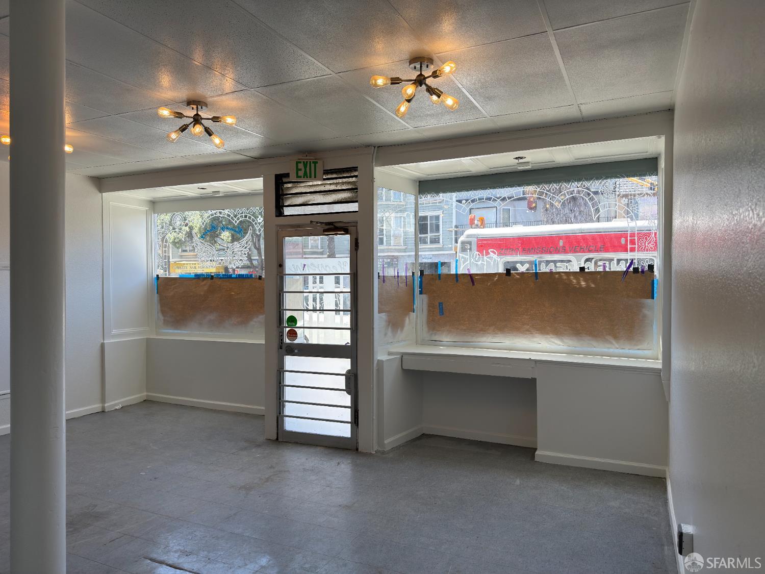 Detail Gallery Image 5 of 35 For 4843 Mission St, San Francisco,  CA 94112 - – Beds | – Baths
