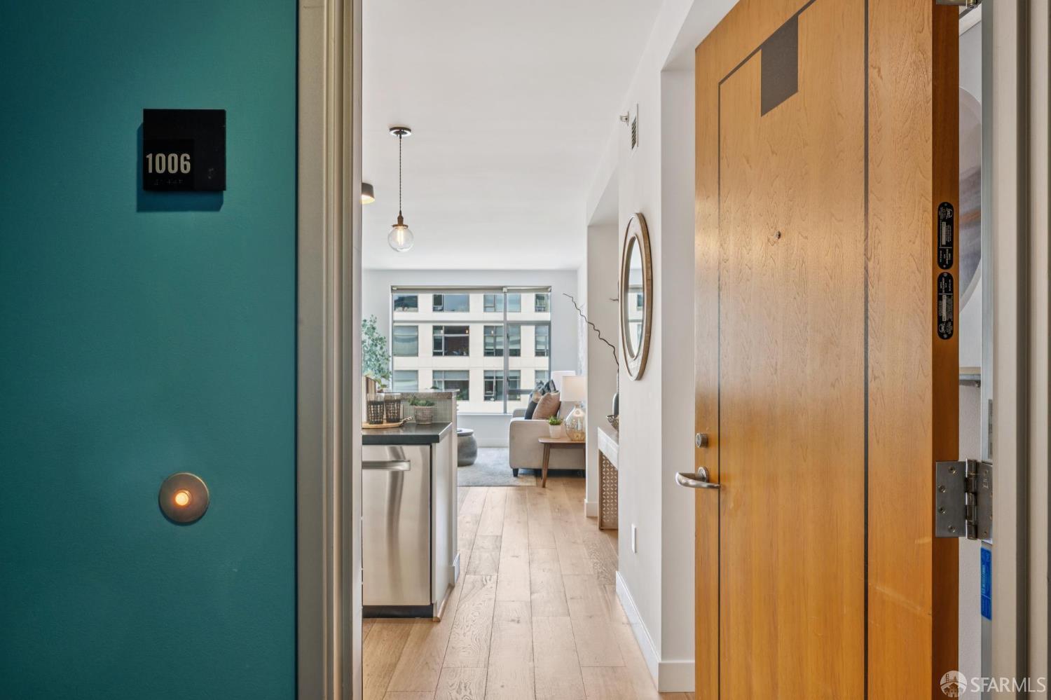 Detail Gallery Image 2 of 53 For 170 King St #1006,  San Francisco,  CA 94107 - 2 Beds | 2 Baths