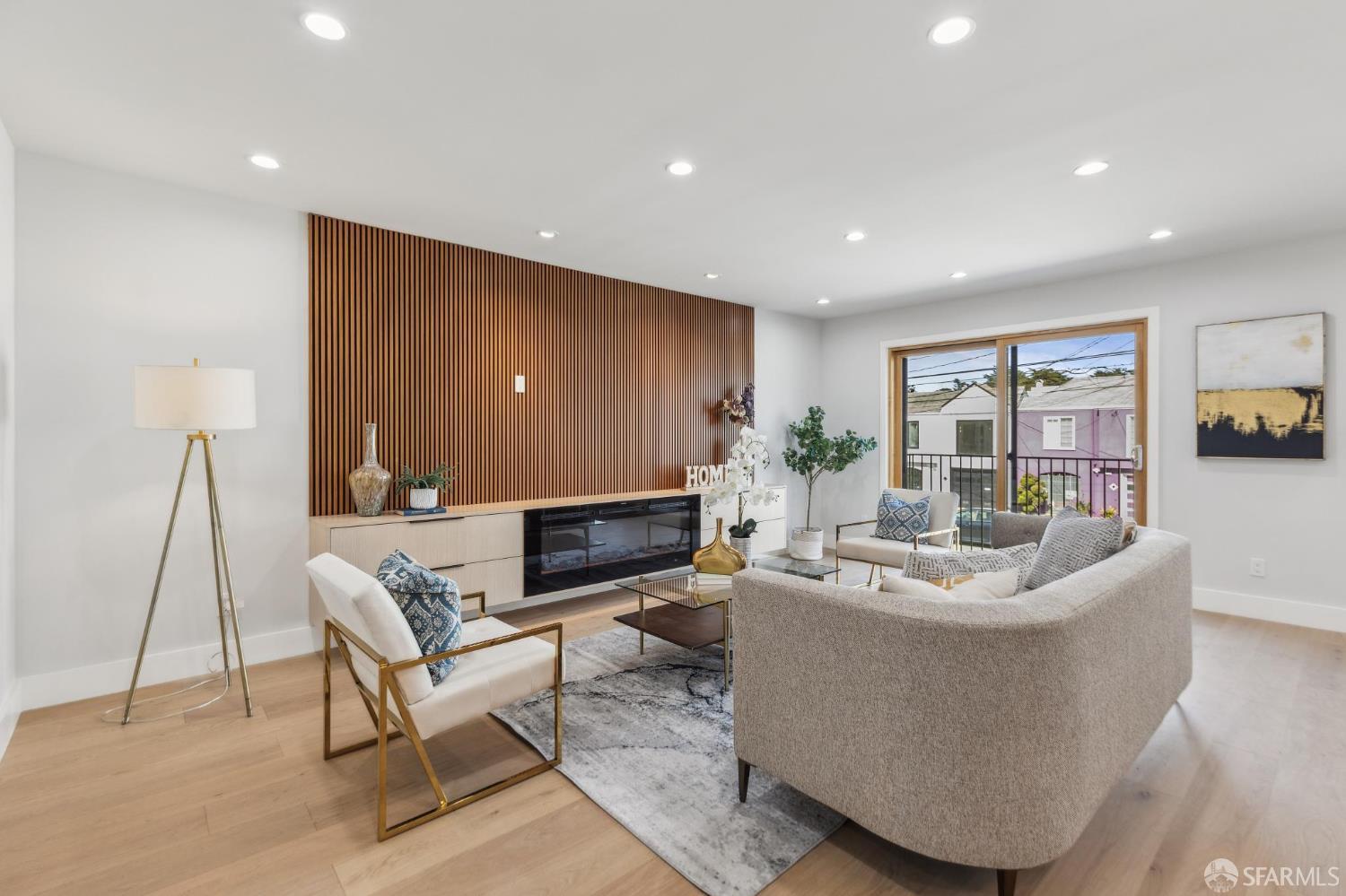 Detail Gallery Image 23 of 86 For 2055 42nd Ave, San Francisco,  CA 94116 - 3 Beds | 4 Baths