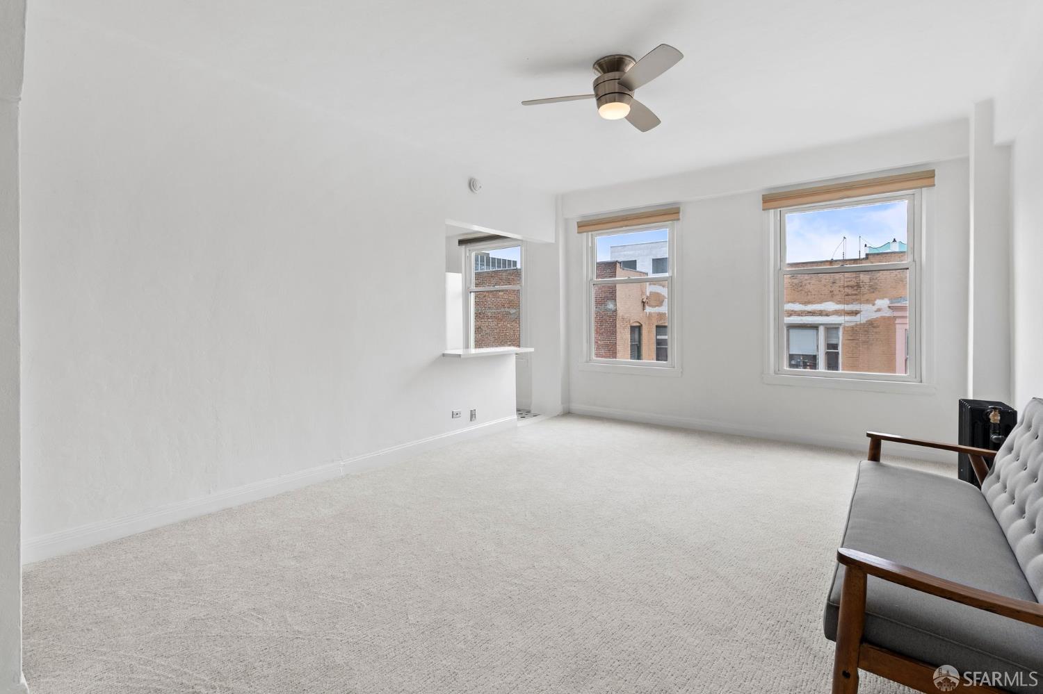 Photo #33: 425052518 Listing: Photo #33