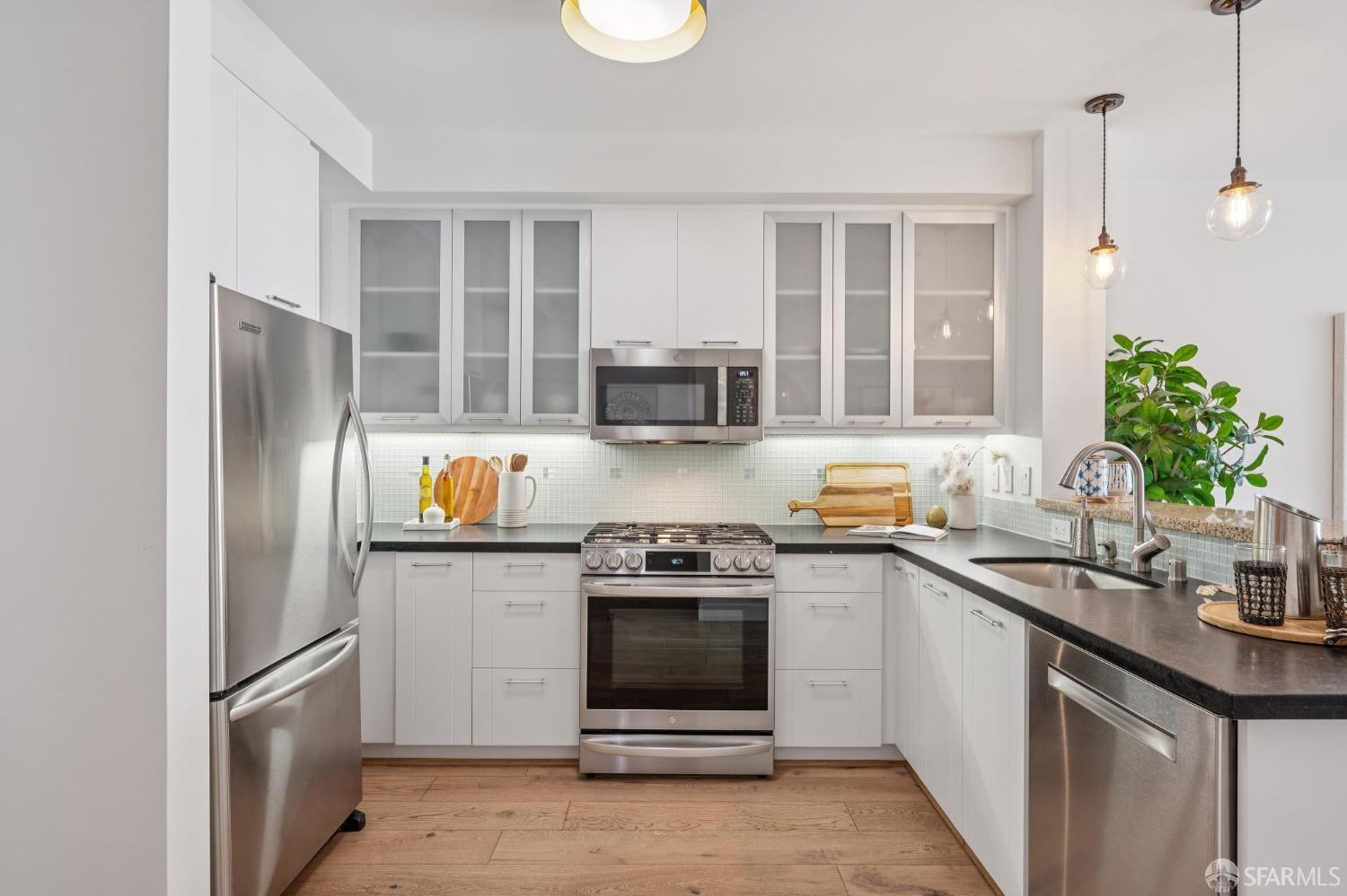 Detail Gallery Image 11 of 53 For 170 King St #1006,  San Francisco,  CA 94107 - 2 Beds | 2 Baths