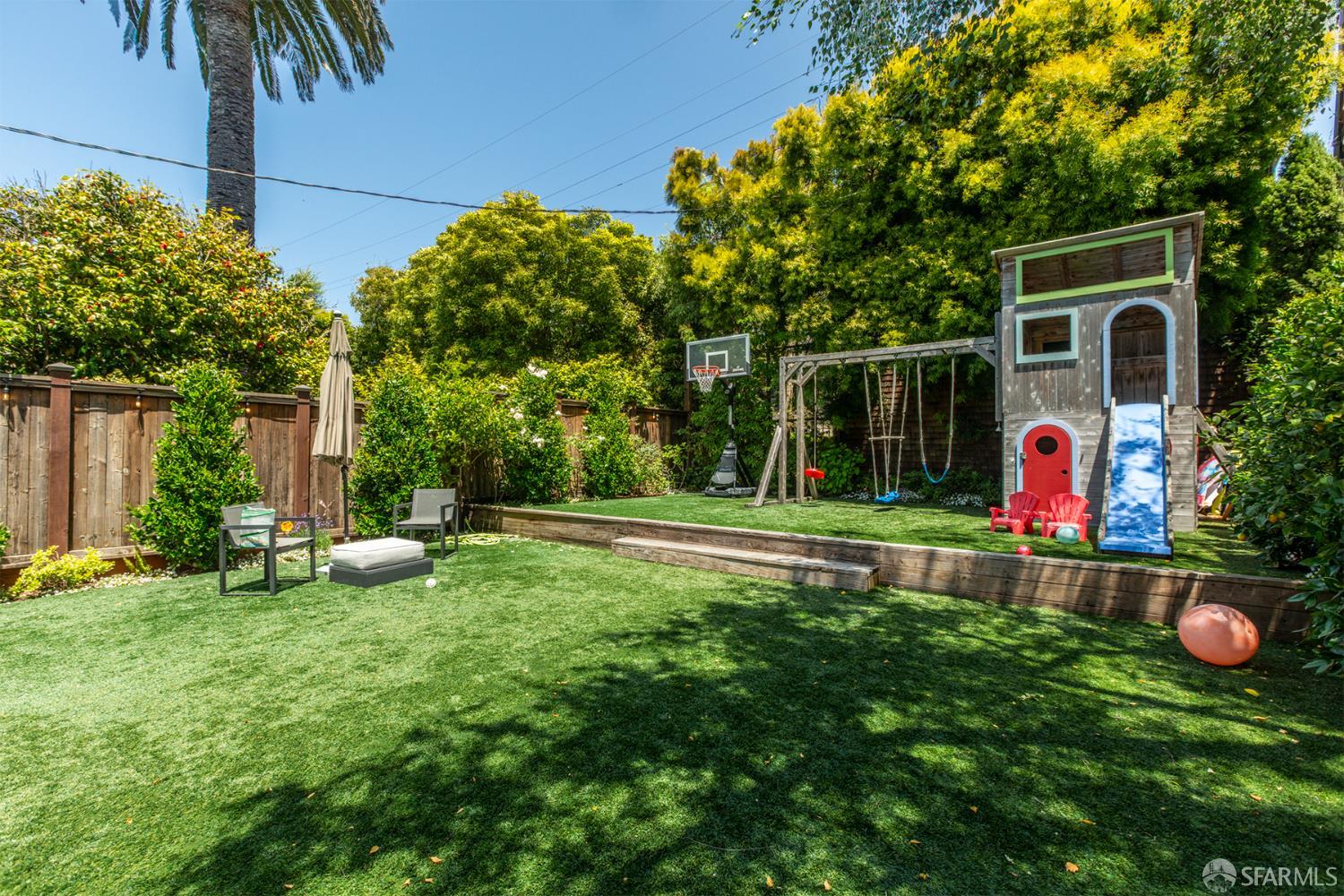 Detail Gallery Image 17 of 20 For 132 Jordan Ave, San Francisco,  CA 94118 - 3 Beds | 2 Baths