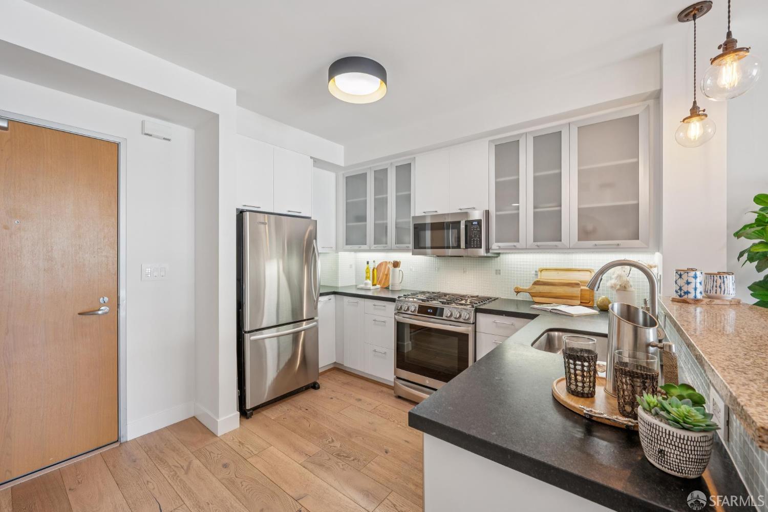 Detail Gallery Image 10 of 53 For 170 King St #1006,  San Francisco,  CA 94107 - 2 Beds | 2 Baths