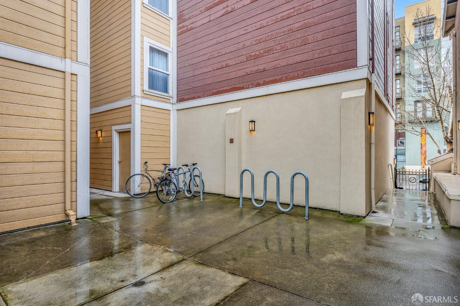 Detail Gallery Image 25 of 44 For 555 10th St #102,  Oakland,  CA 94607 - 2 Beds | 2 Baths