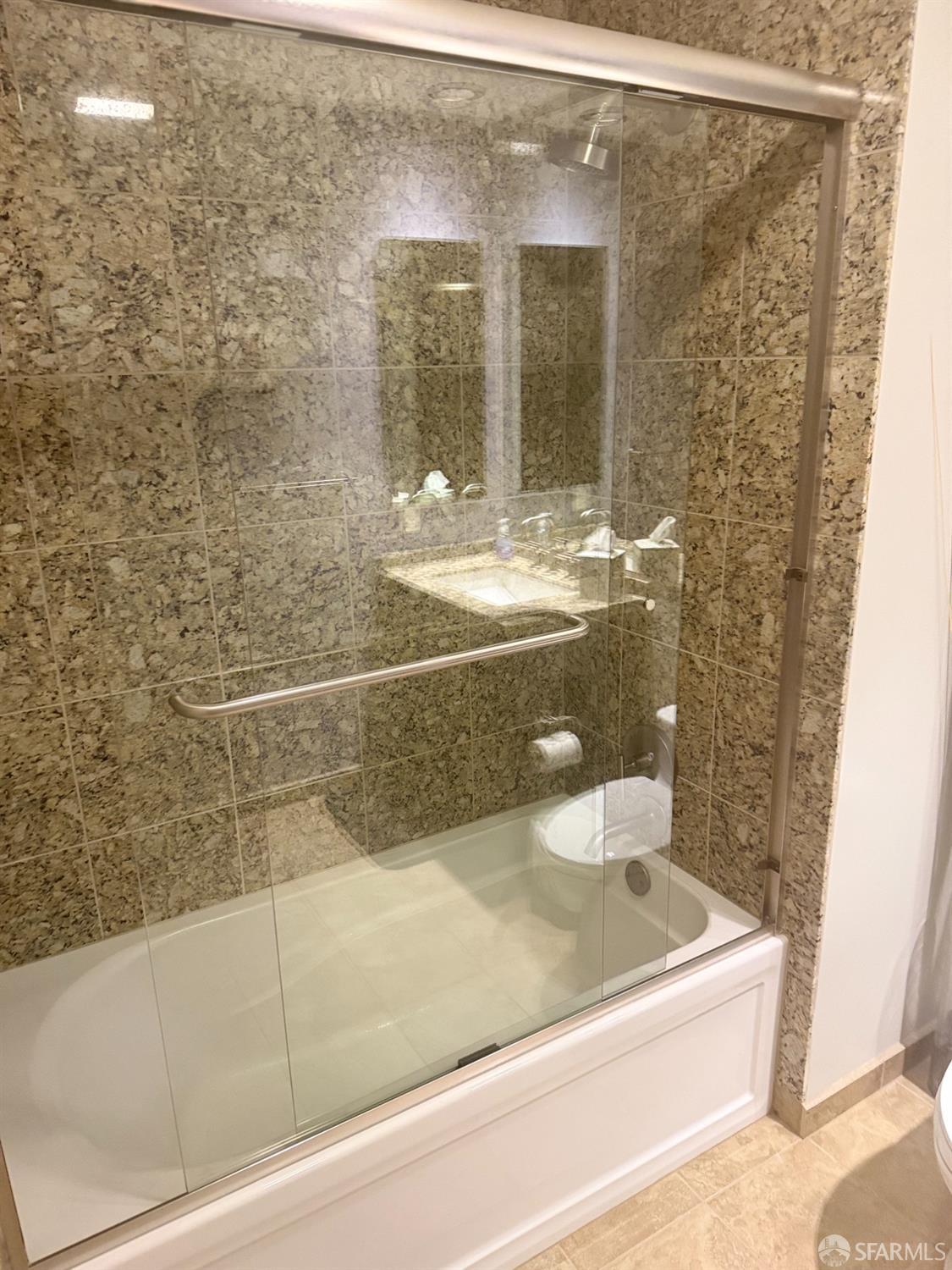 Detail Gallery Image 12 of 18 For 425 1st St #4406,  San Francisco,  CA 94105 - 2 Beds | 2 Baths