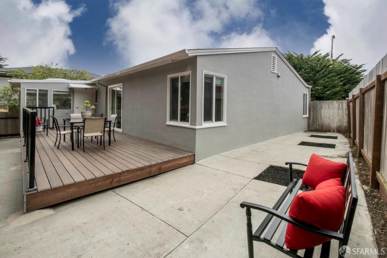 Detail Gallery Image 17 of 17 For 636 Edgemar Ave, Pacifica,  CA 94044 - 3 Beds | 1/1 Baths