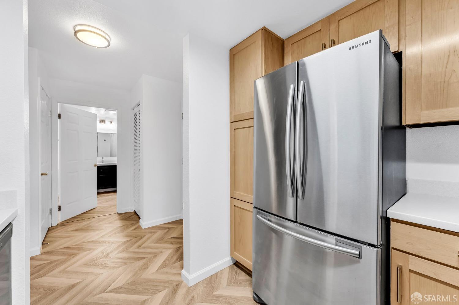 Detail Gallery Image 12 of 44 For 555 10th St #102,  Oakland,  CA 94607 - 2 Beds | 2 Baths