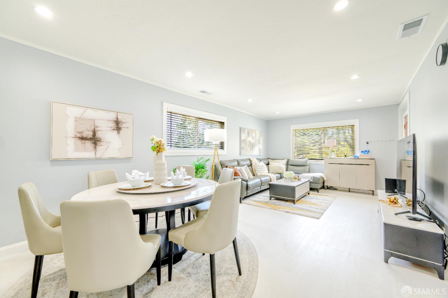 Detail Gallery Image 10 of 99 For 19652 Stanton Ave, Castro Valley,  CA 94546 - 6 Beds | 4 Baths