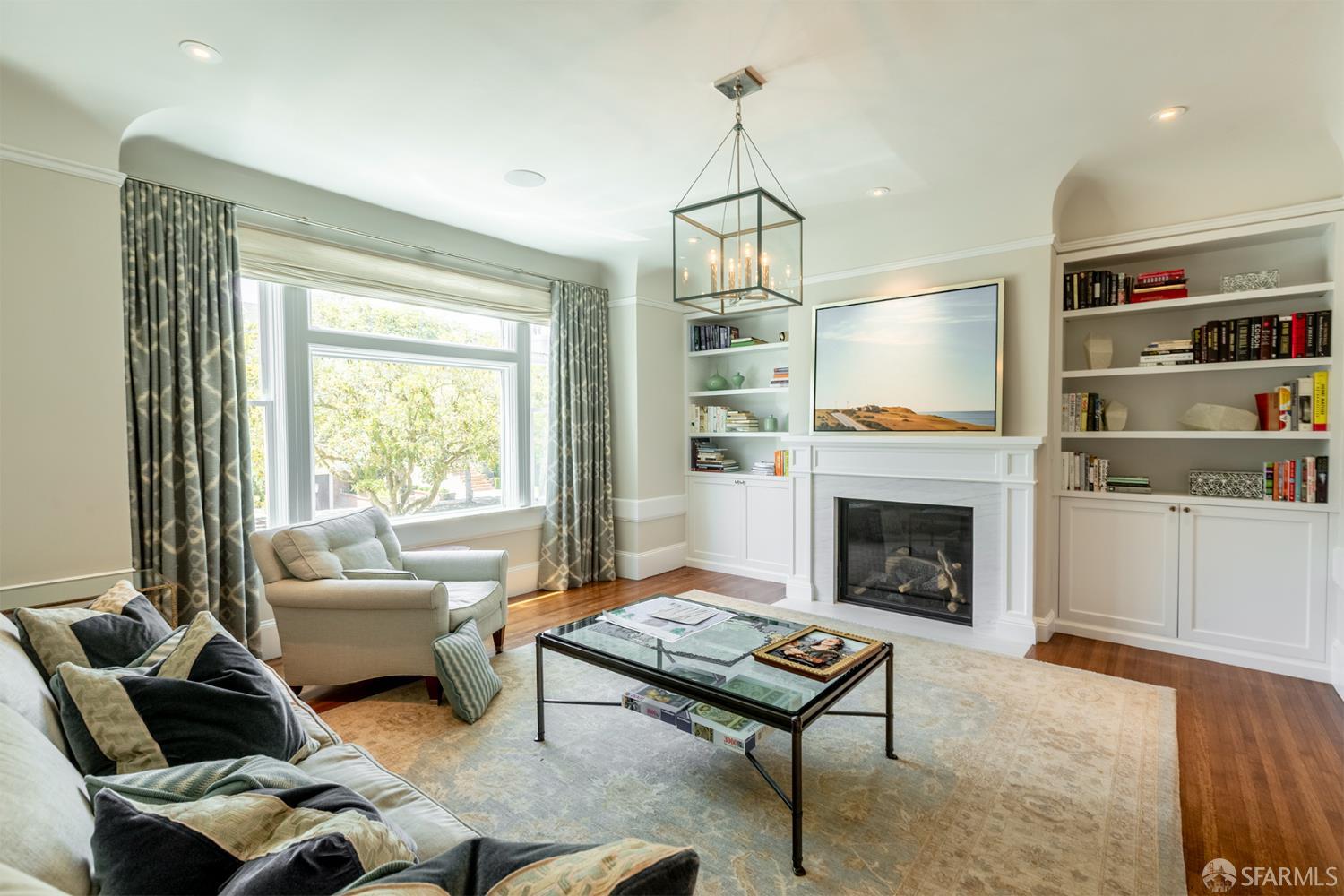 Detail Gallery Image 2 of 20 For 132 Jordan Ave, San Francisco,  CA 94118 - 3 Beds | 2 Baths