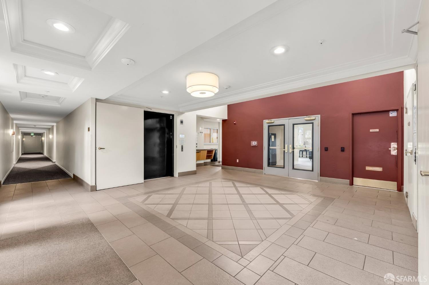 Detail Gallery Image 43 of 44 For 555 10th St #102,  Oakland,  CA 94607 - 2 Beds | 2 Baths