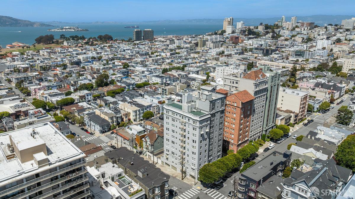 Detail Gallery Image 37 of 41 For 1998 Vallejo St #2,  San Francisco,  CA 94123 - 3 Beds | 2 Baths