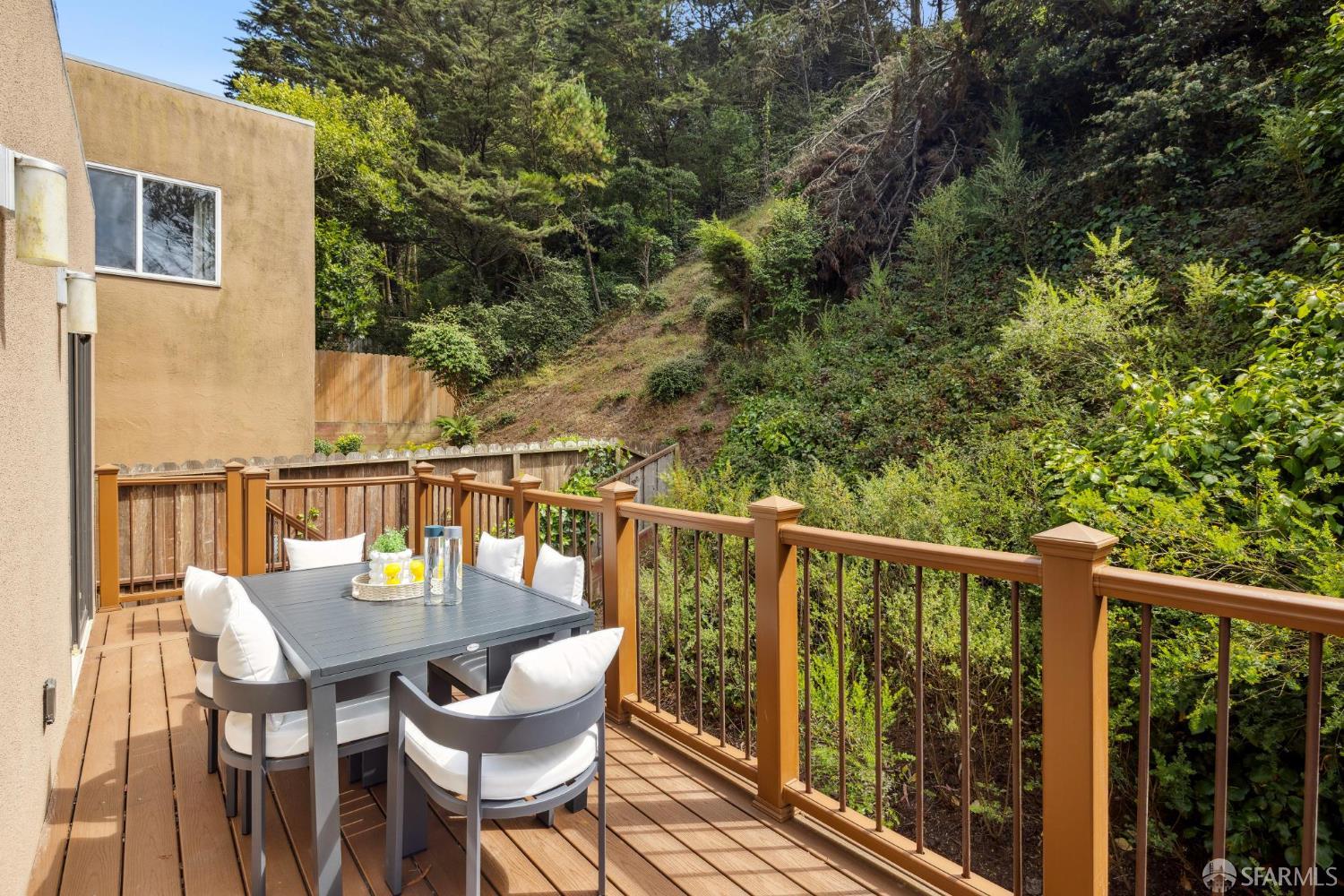 Detail Gallery Image 64 of 89 For 161 Dalewood Way, San Francisco,  CA 94127 - 4 Beds | 3 Baths