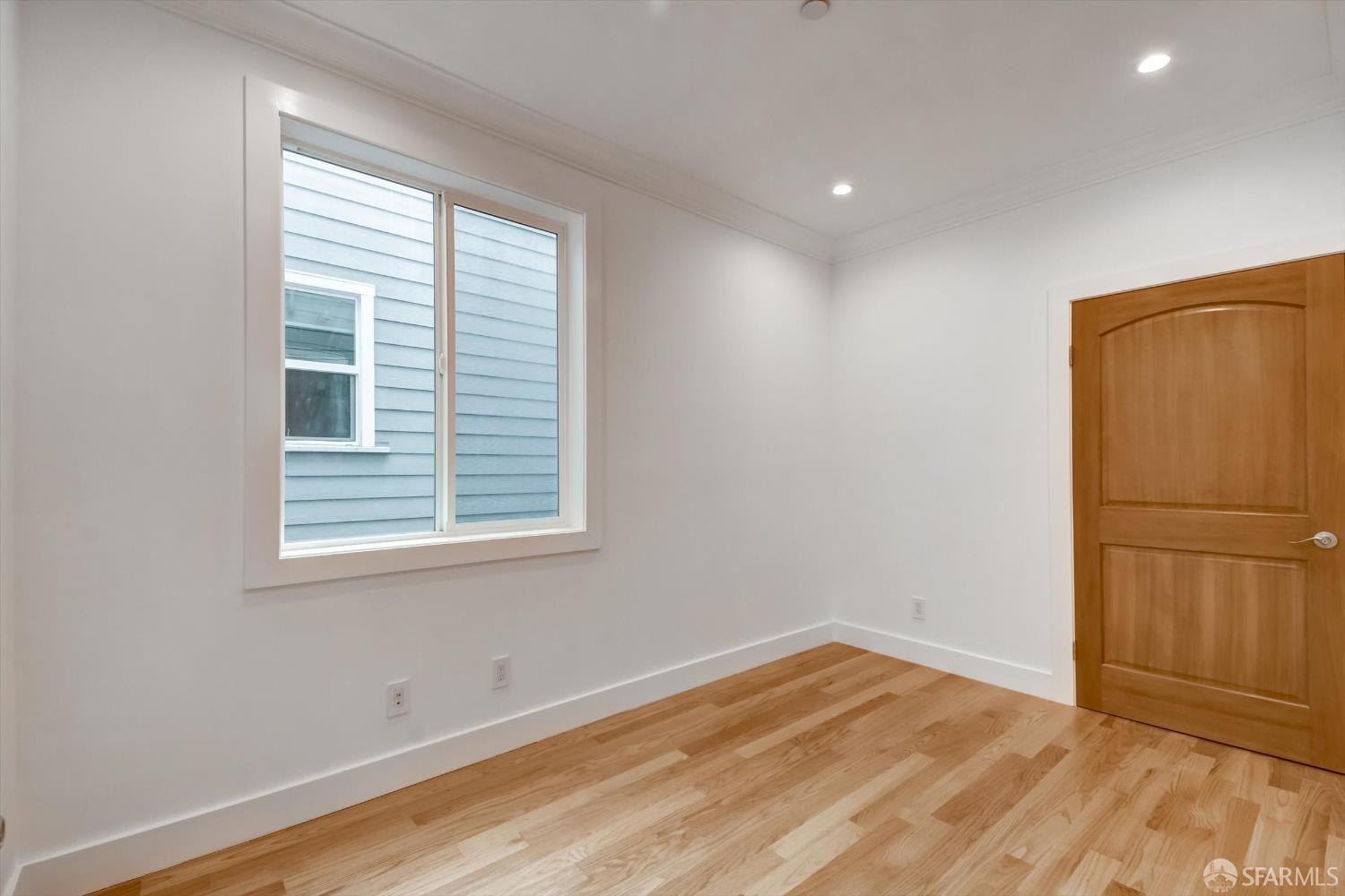 Detail Gallery Image 32 of 58 For 62 Vernon St, San Francisco,  CA 94132 - 7 Beds | 5/1 Baths