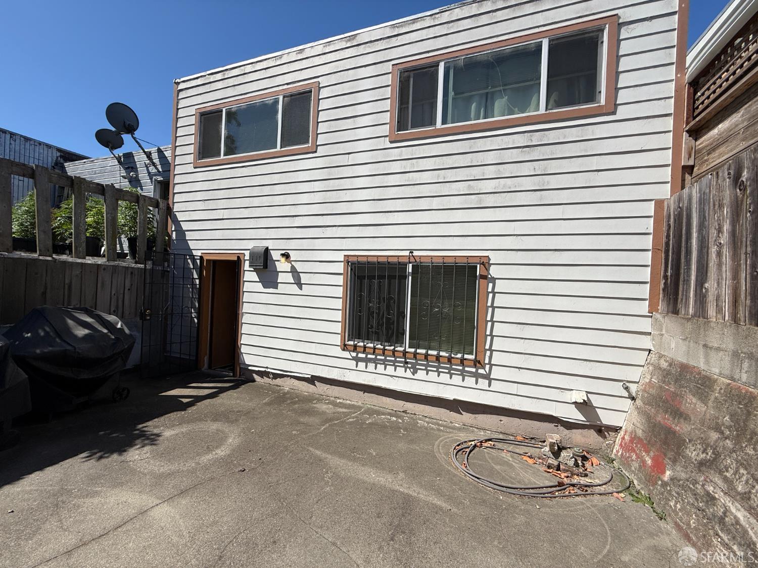 Detail Gallery Image 20 of 20 For 1438 Oakdale Ave, San Francisco,  CA 94124 - 3 Beds | 2 Baths