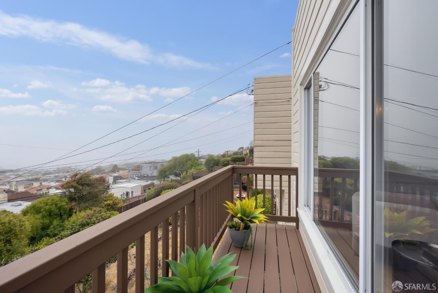 Detail Gallery Image 15 of 75 For 1867 15th Ave, San Francisco,  CA 94122 - 3 Beds | 2 Baths