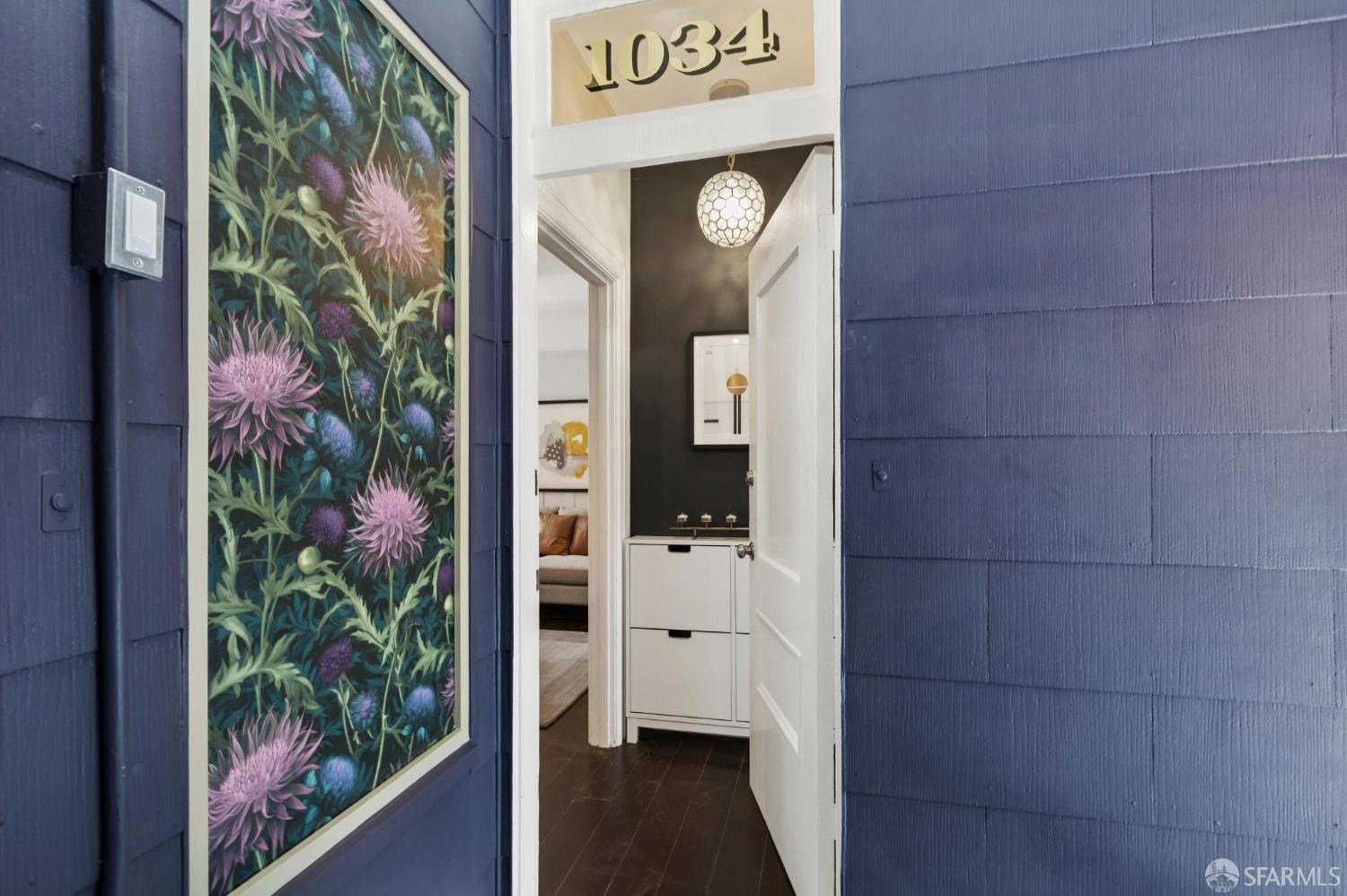 Photo #2: 425053053 Listing 
