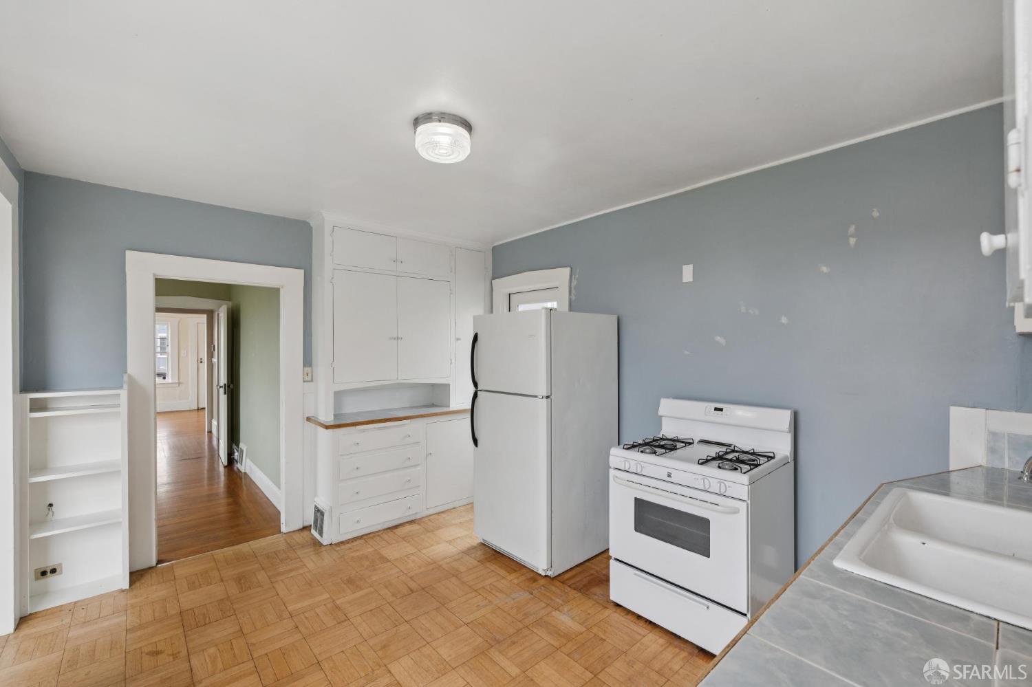 Detail Gallery Image 21 of 43 For 375 Byxbee St, San Francisco,  CA 94132 - 3 Beds | 1 Baths