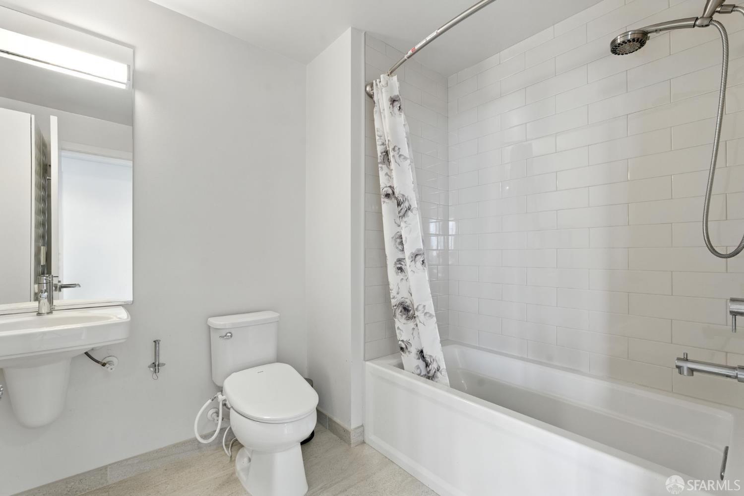 Photo #26: 425038286 Listing: Photo #26