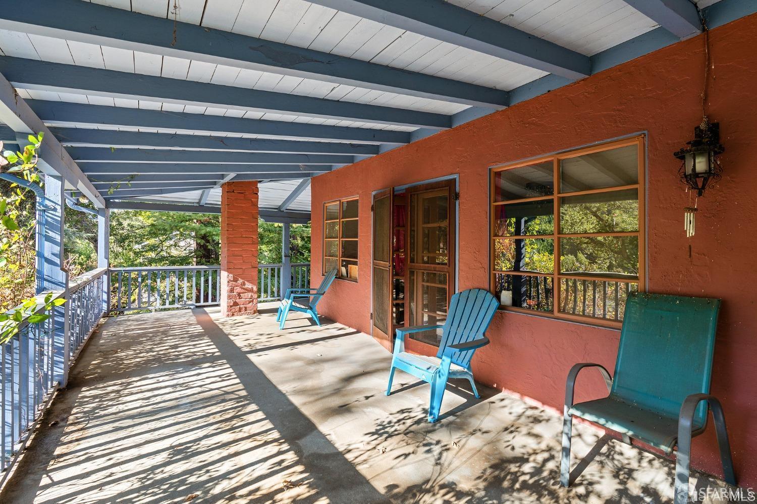 Detail Gallery Image 3 of 23 For 10 Joaquin Rd, Portola Valley,  CA 94028 - 5 Beds | 3/1 Baths