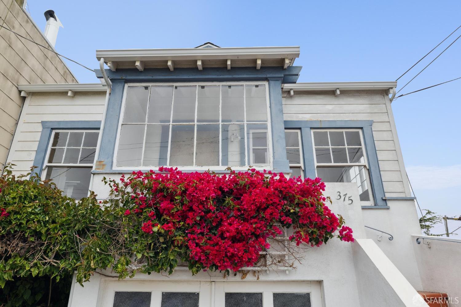 Detail Gallery Image 5 of 43 For 375 Byxbee St, San Francisco,  CA 94132 - 3 Beds | 1 Baths