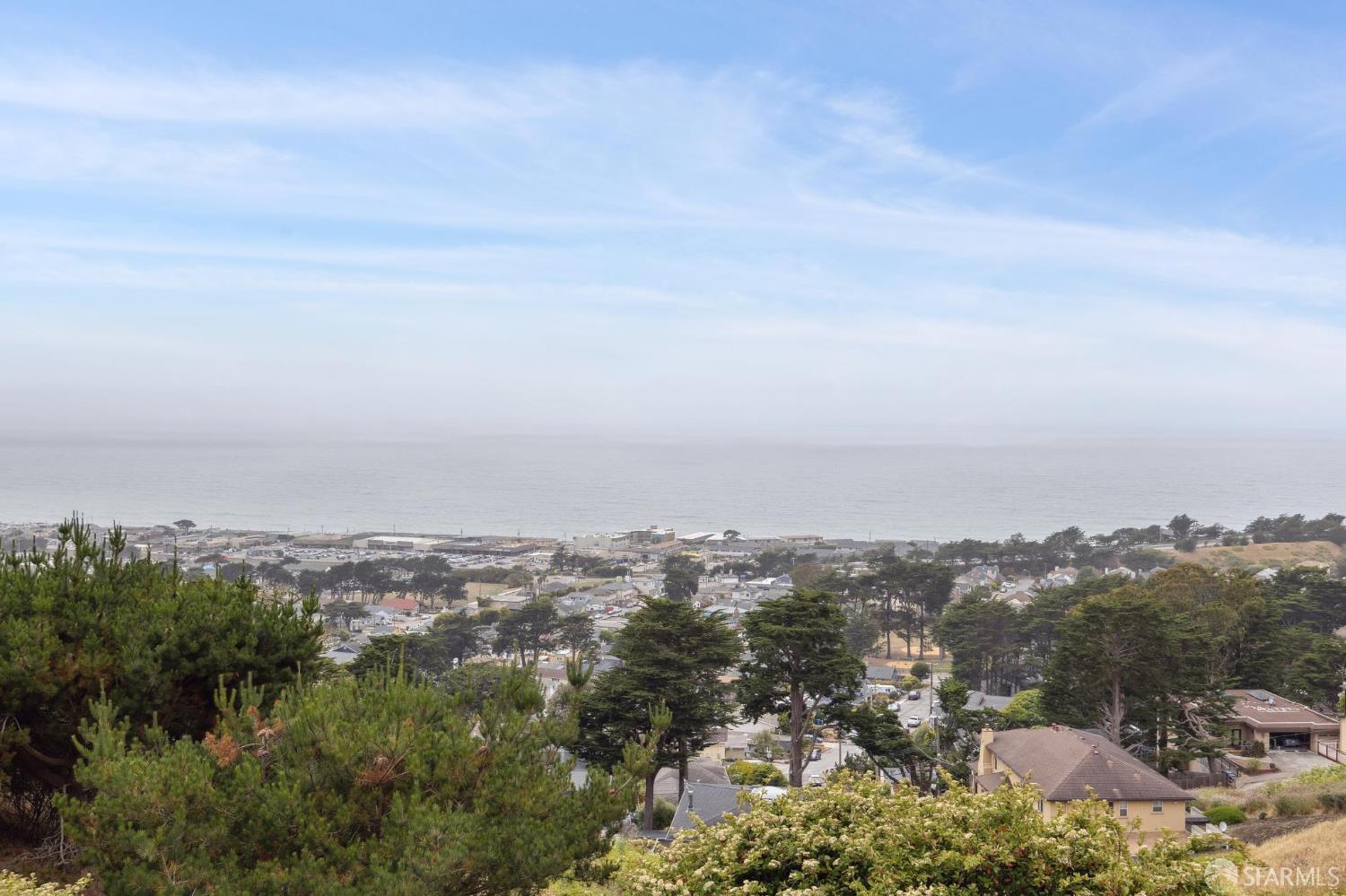 Photo #14: 425052482 Listing: Photo #14