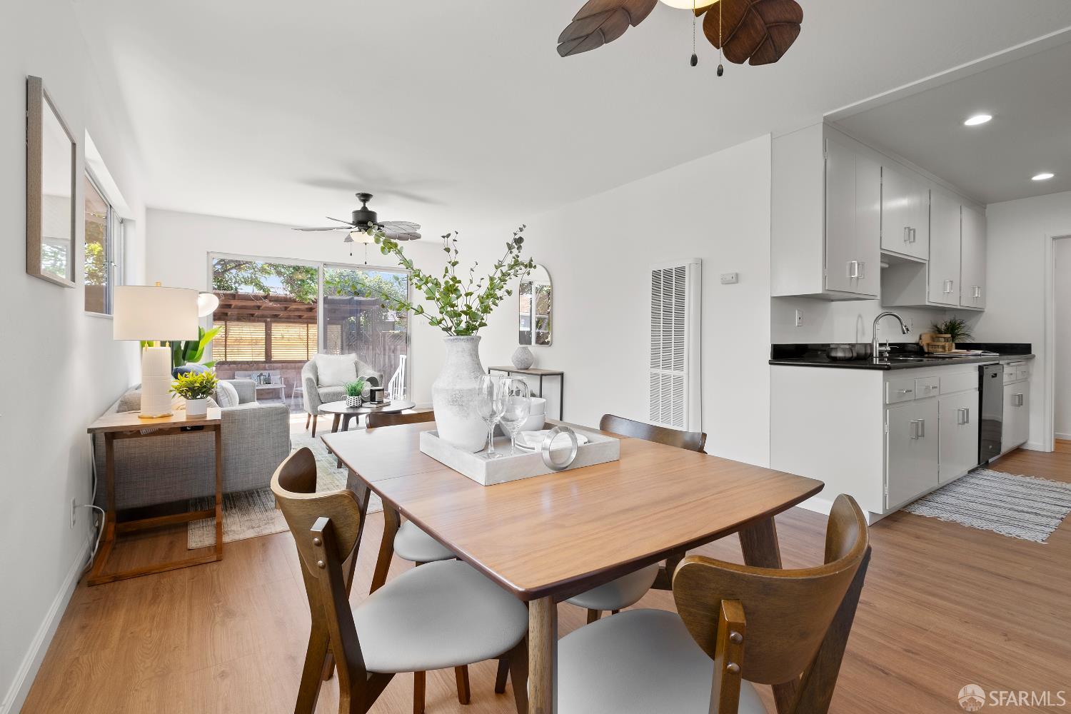 Detail Gallery Image 13 of 43 For 1933 Wayne Ave, San Leandro,  CA 94577 - 3 Beds | 2 Baths