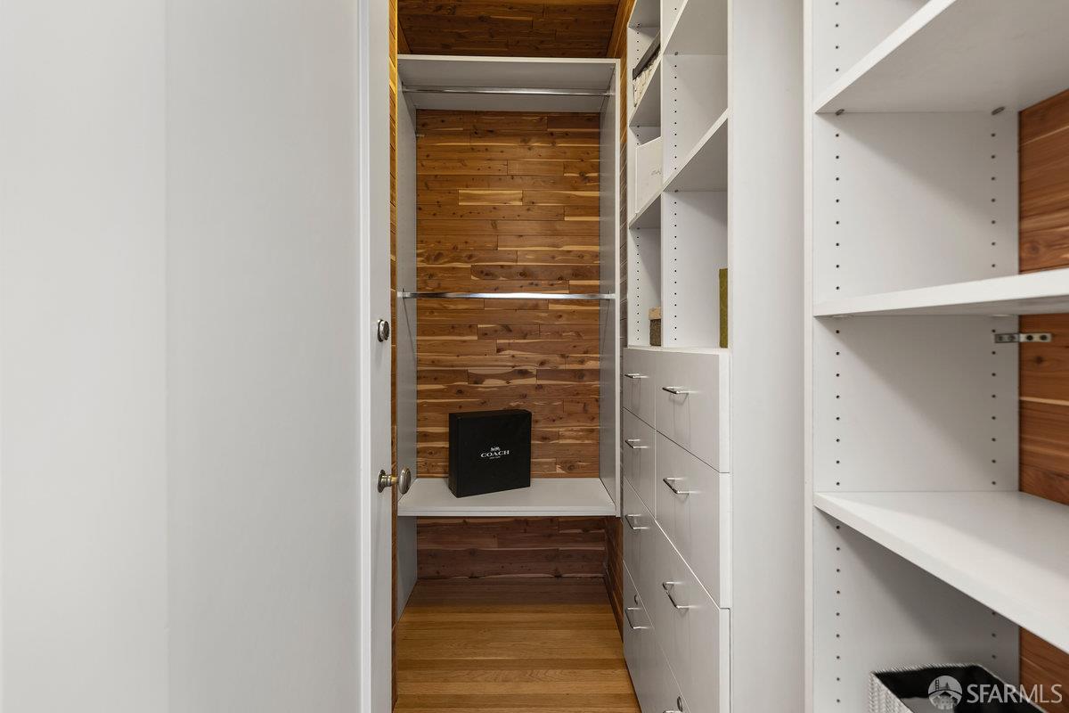 Detail Gallery Image 34 of 41 For 1998 Vallejo St #2,  San Francisco,  CA 94123 - 3 Beds | 2 Baths