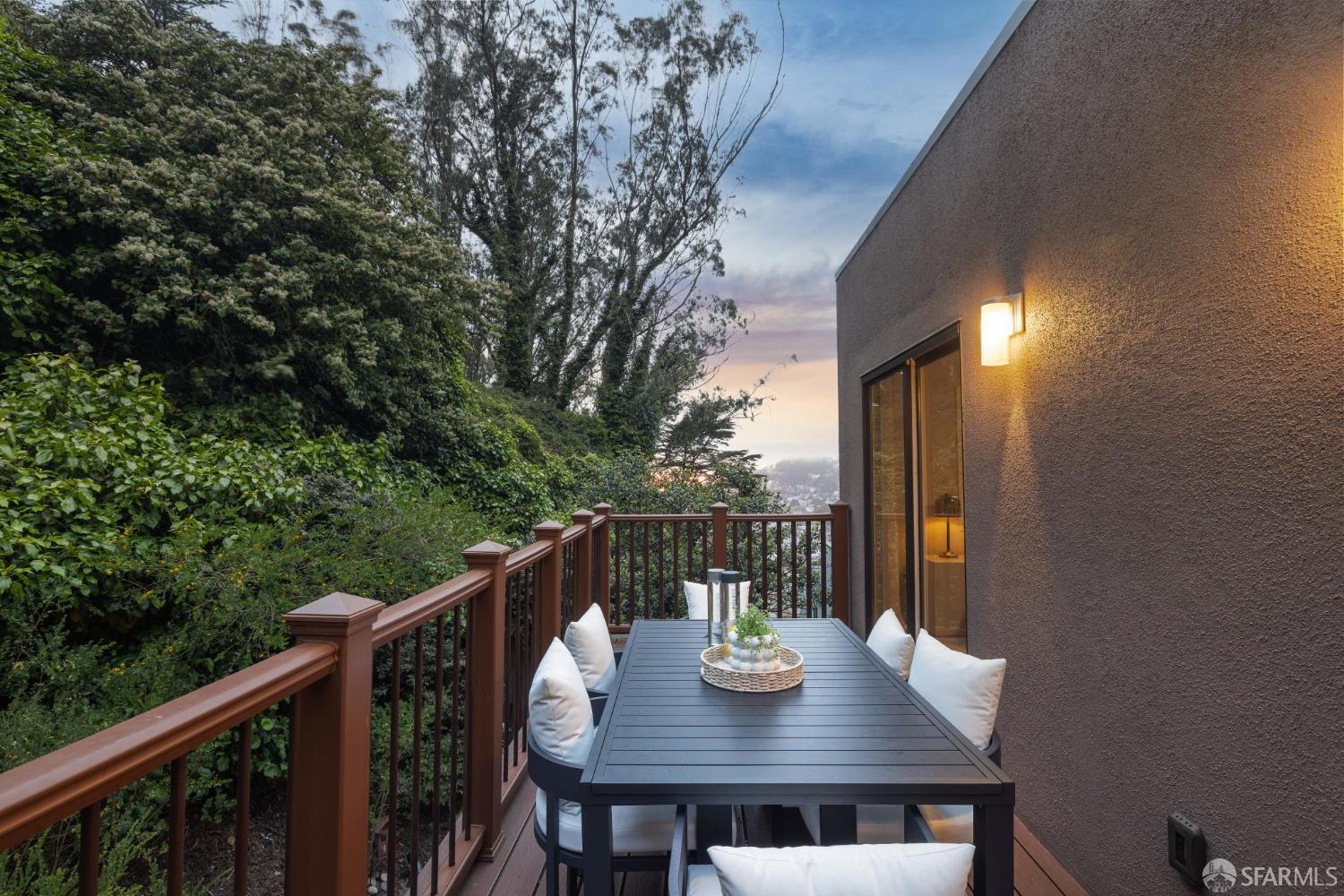 Detail Gallery Image 83 of 89 For 161 Dalewood Way, San Francisco,  CA 94127 - 4 Beds | 3 Baths