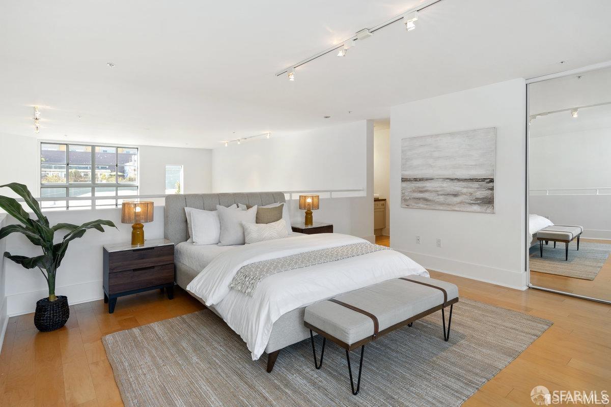 Detail Gallery Image 9 of 31 For 15 Lucerne St #B,  San Francisco,  CA 94103 - 2 Beds | 2/1 Baths