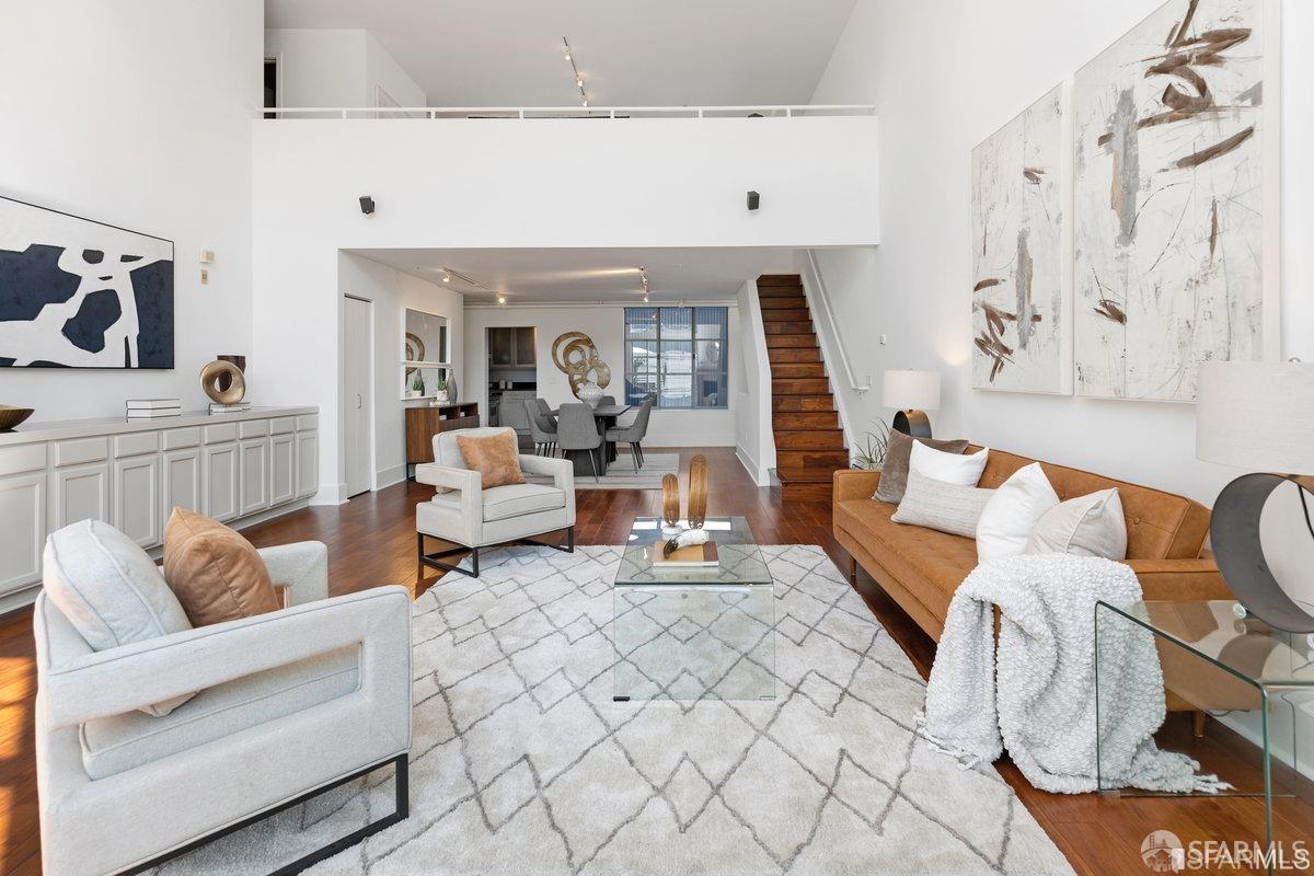 Detail Gallery Image 2 of 31 For 15 Lucerne St #B,  San Francisco,  CA 94103 - 2 Beds | 2/1 Baths