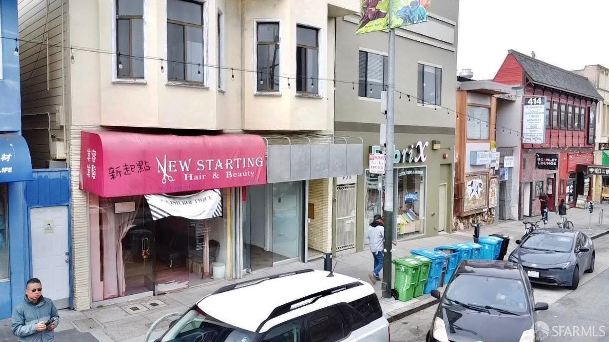 Detail Gallery Image 2 of 14 For 440 Clement St, San Francisco,  CA 94118 - – Beds | – Baths