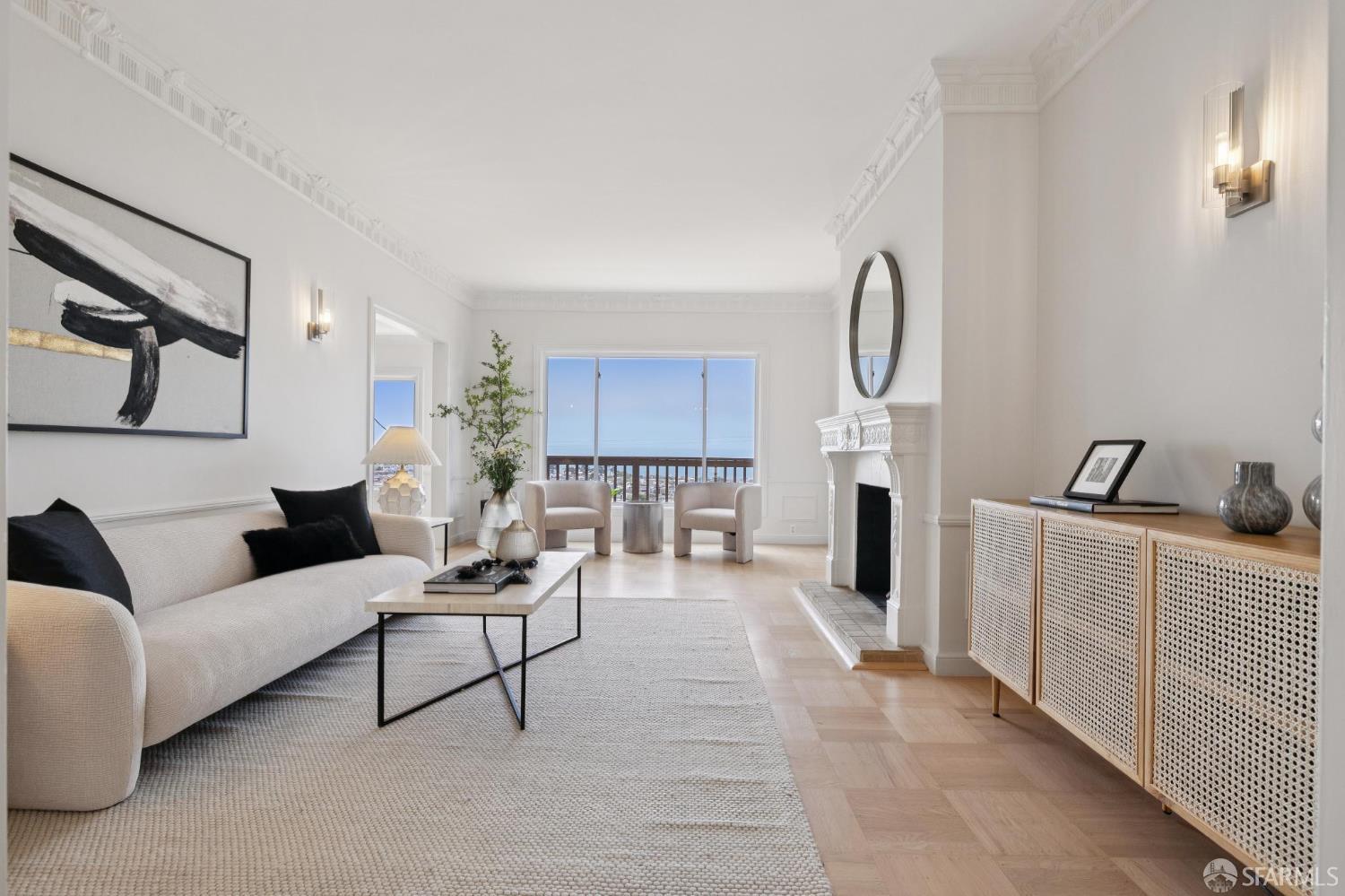 Detail Gallery Image 4 of 75 For 1867 15th Ave, San Francisco,  CA 94122 - 3 Beds | 2 Baths