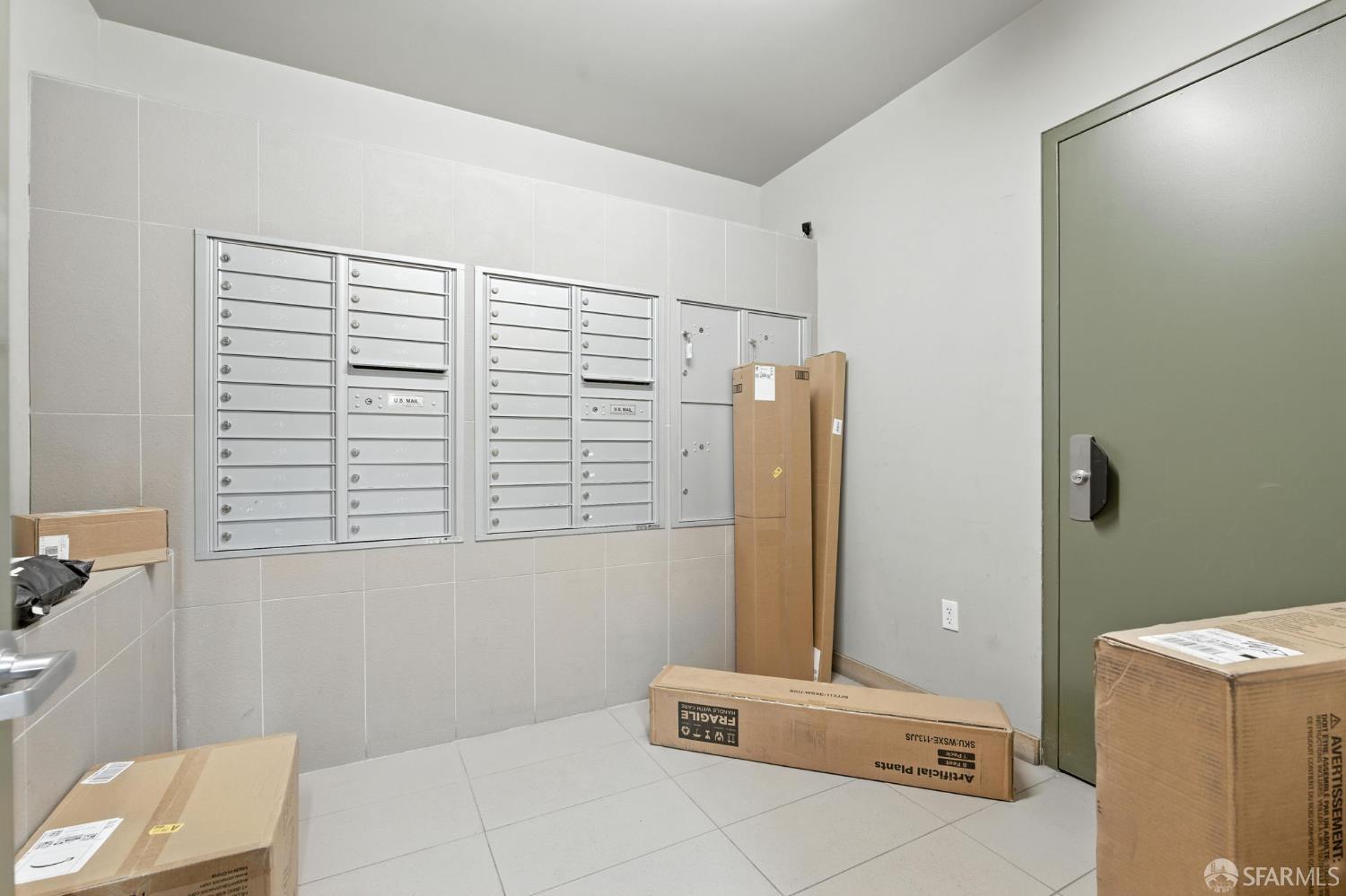 Photo #31: 425038286 Listing: Photo #31