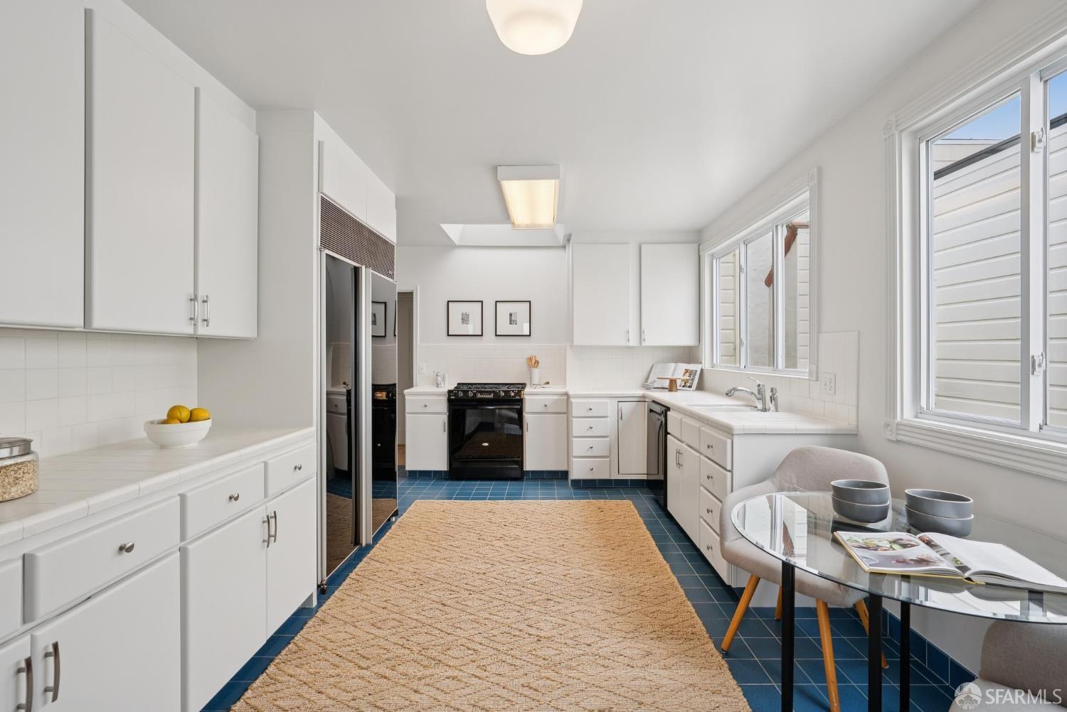 Detail Gallery Image 18 of 75 For 1867 15th Ave, San Francisco,  CA 94122 - 3 Beds | 2 Baths