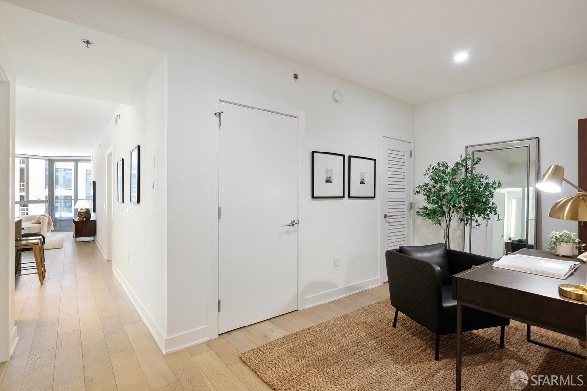 Photo #22: 425052251 Listing: Photo #22